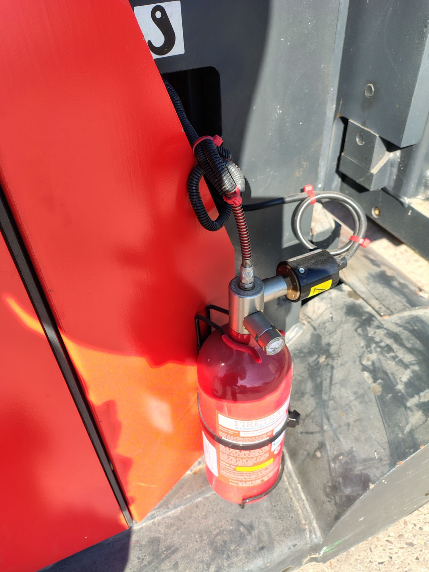 Lansing Linde Ltd A13 electric side loader forklift - full details in the description - Image 36 of 37