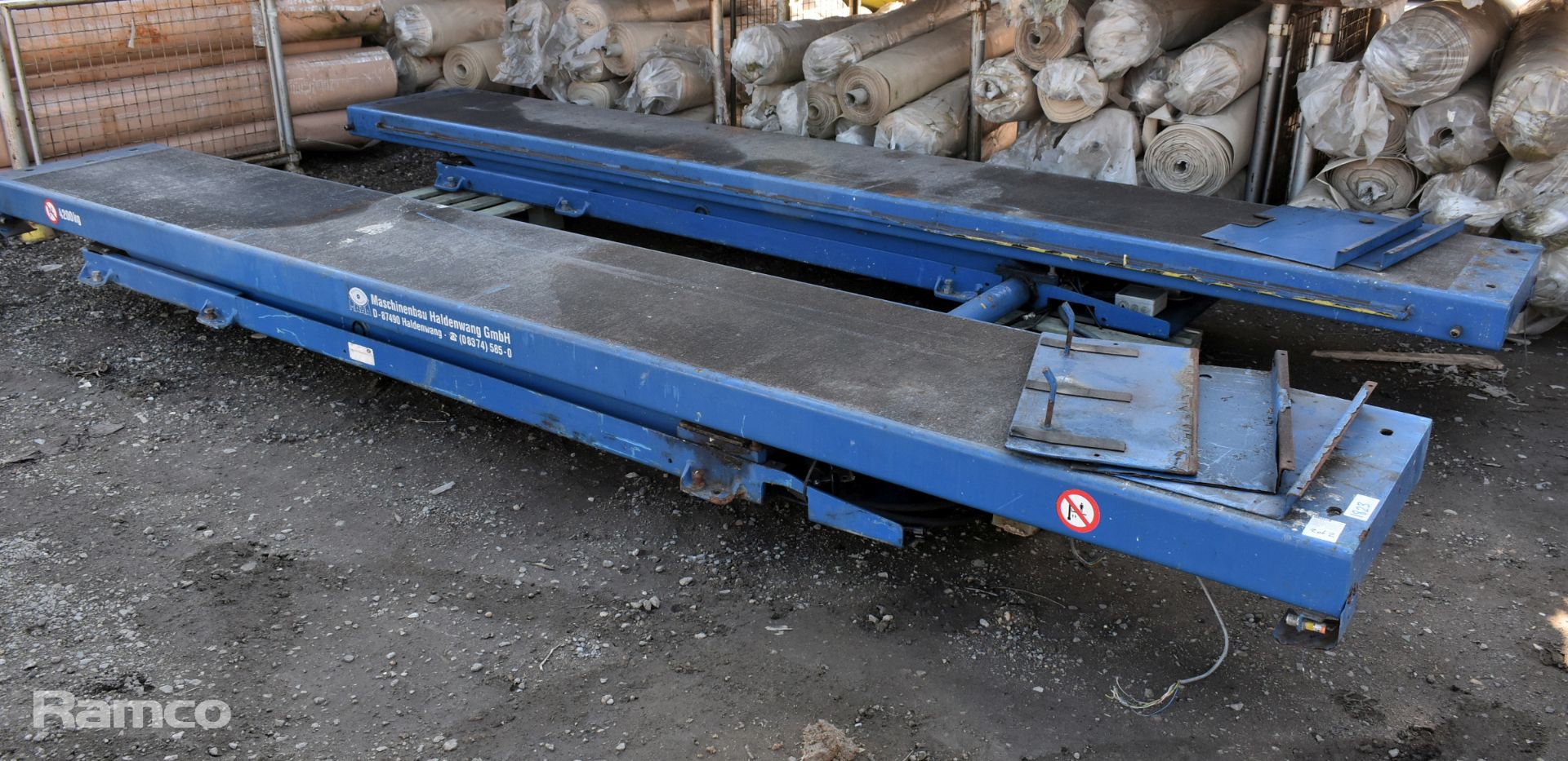 Maschinenbau Haldenwang GmbH scissor vehicle lift - full details in the description - Image 2 of 14