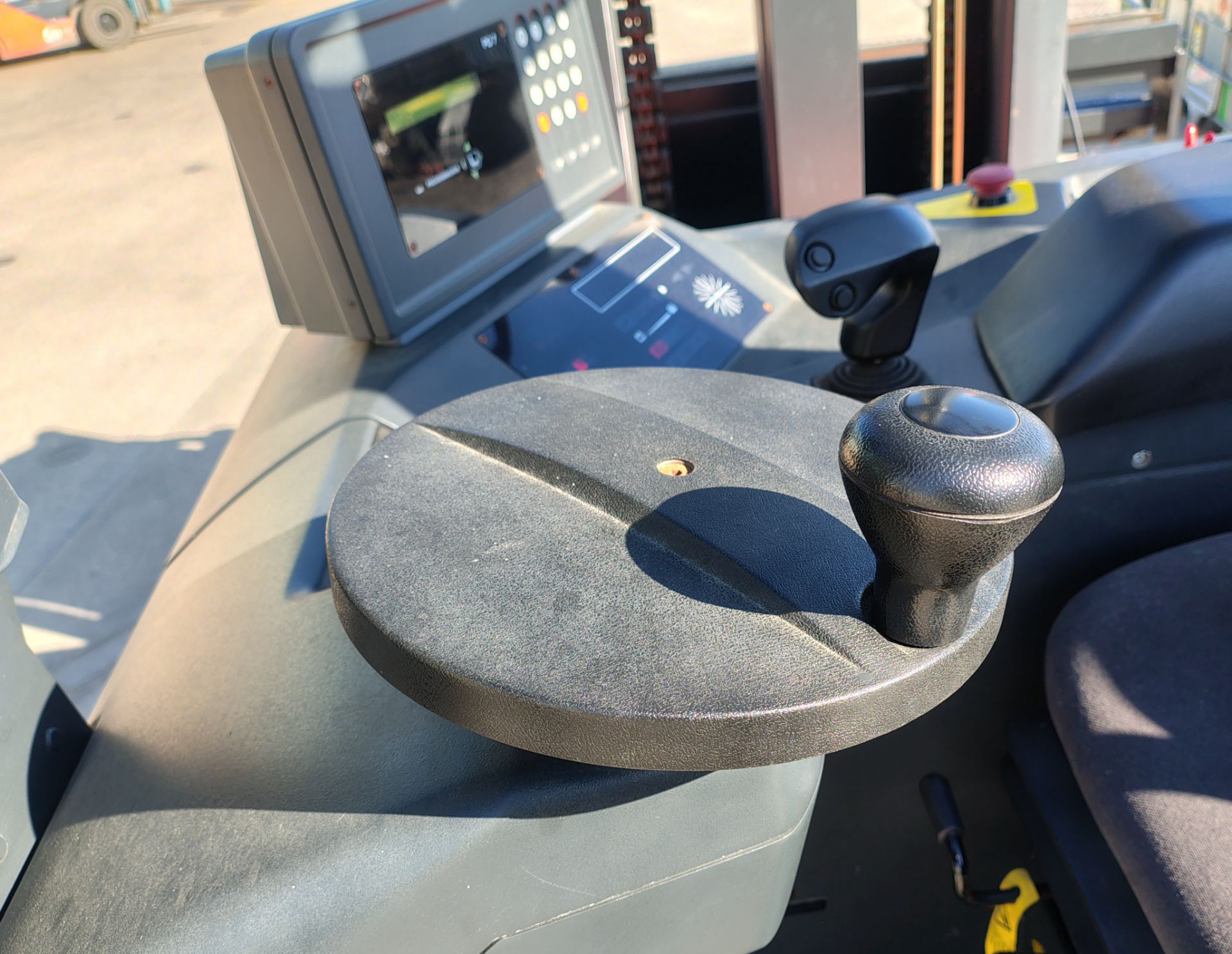 Lansing Linde Ltd A13 electric side loader forklift - full details in the description - Image 21 of 37
