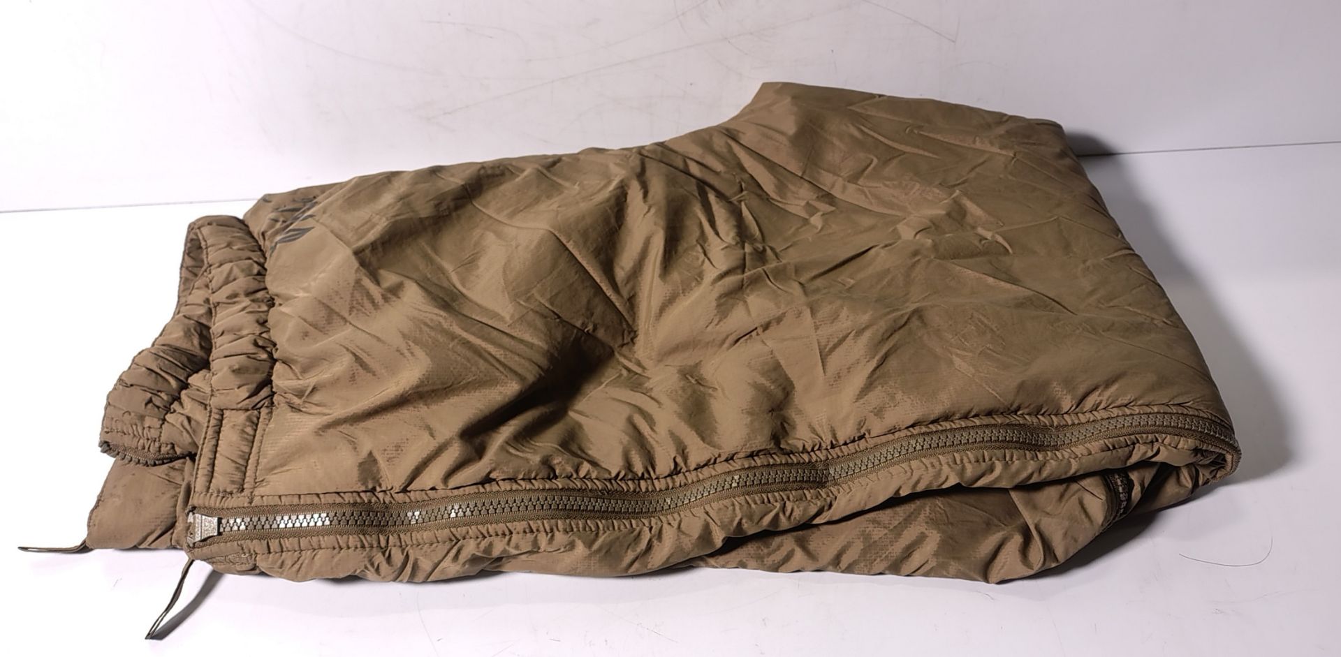 Various types of ex-military clothing - 148kg - may require repair or be as spares - Image 5 of 13