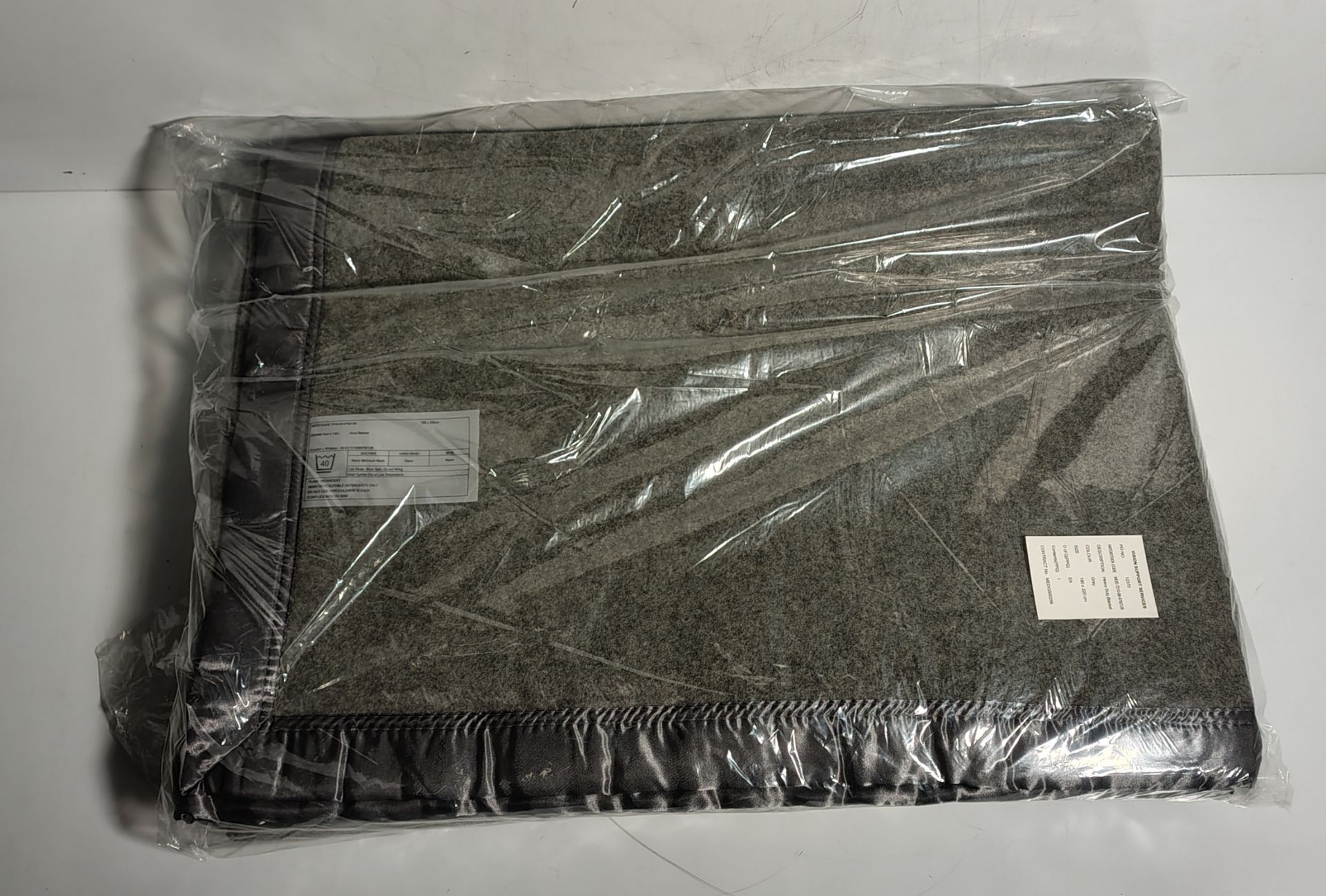 60x British Forces blankets - New - some might be unpackaged - Image 2 of 7
