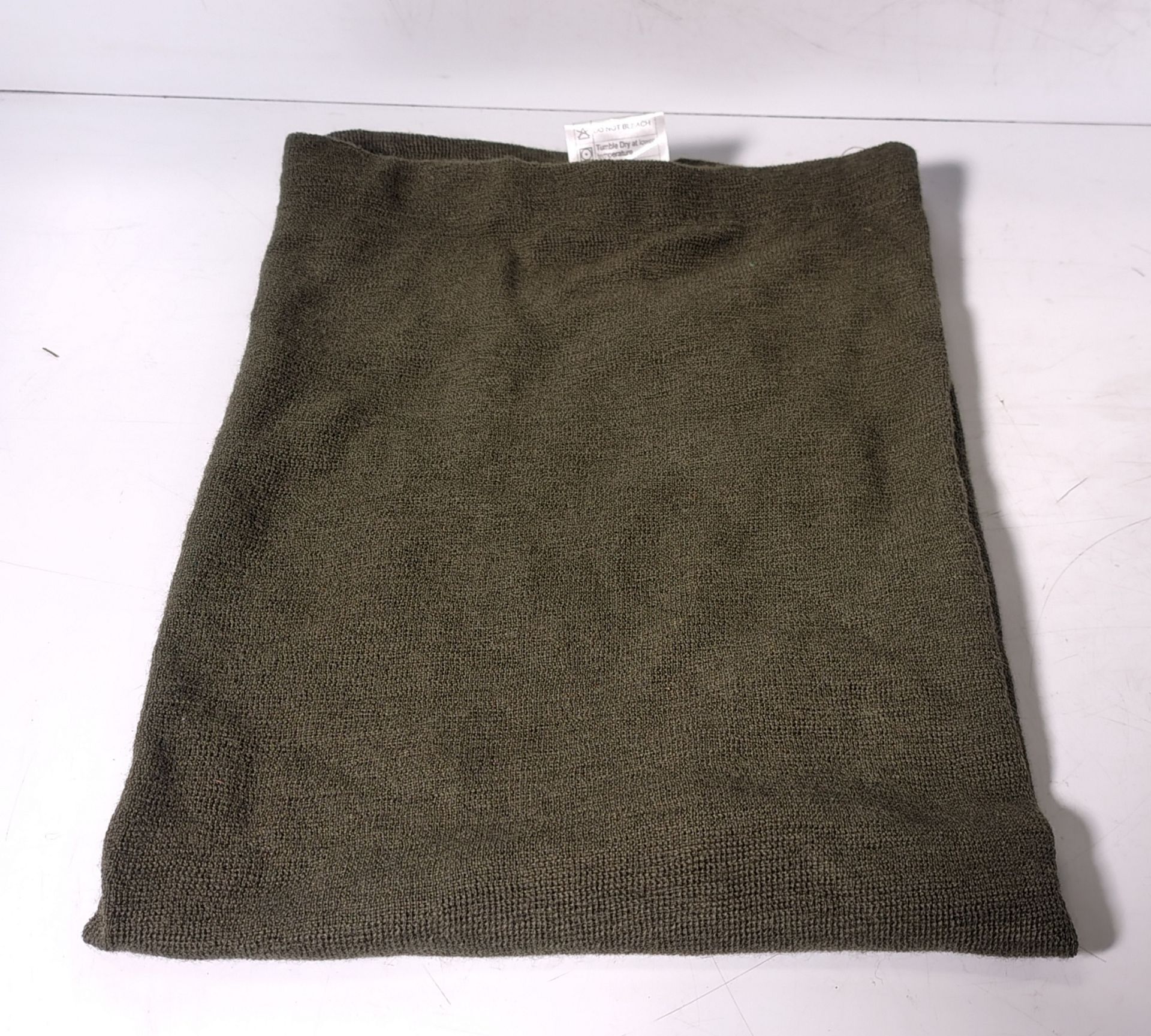 Various types of ex-military hardware and accessories - 119kg – may require repair / be incomplete - Image 7 of 11