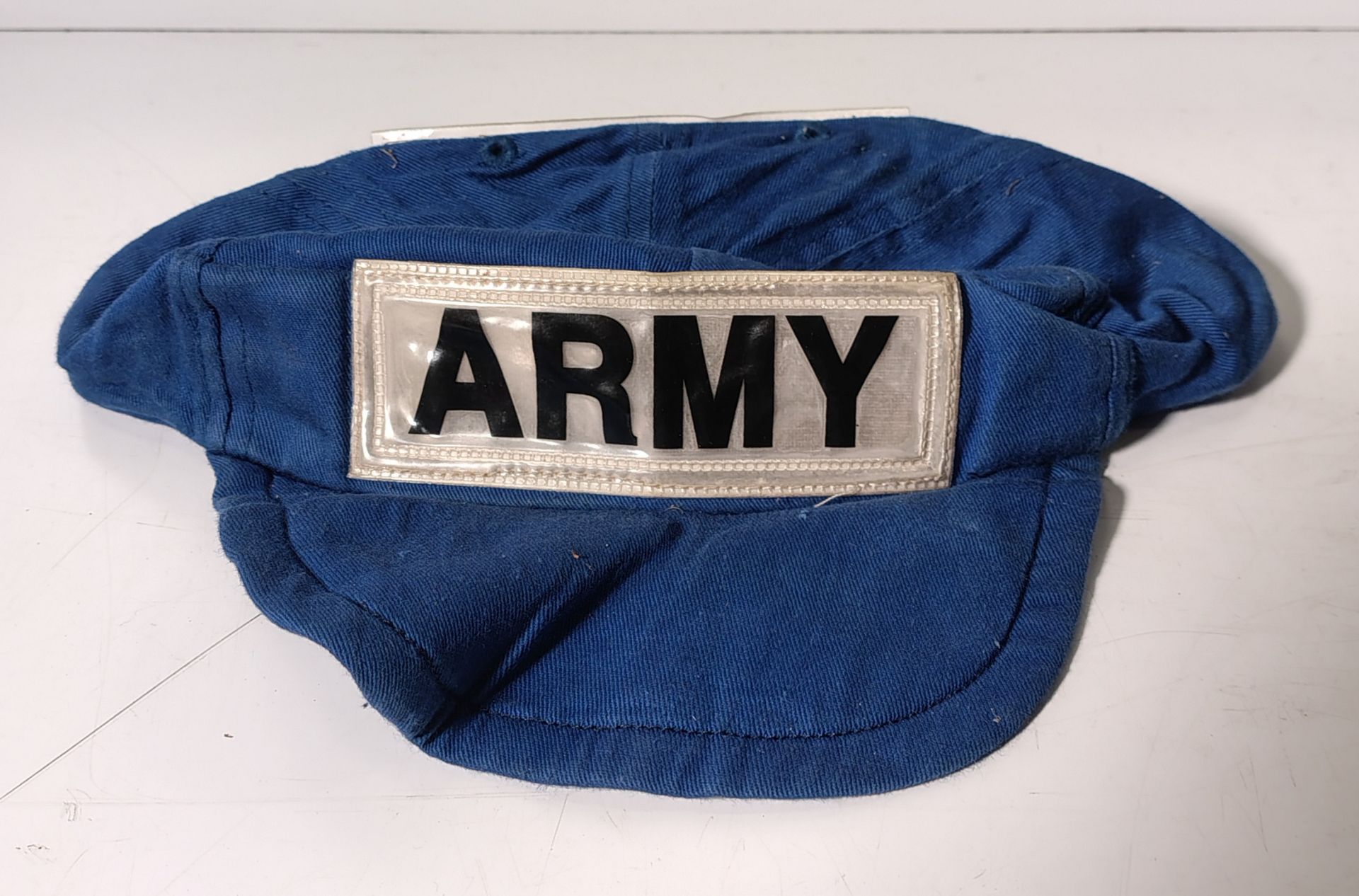 Various types of ex-military hardware and accessories - 119kg – may require repair / be incomplete - Image 6 of 11