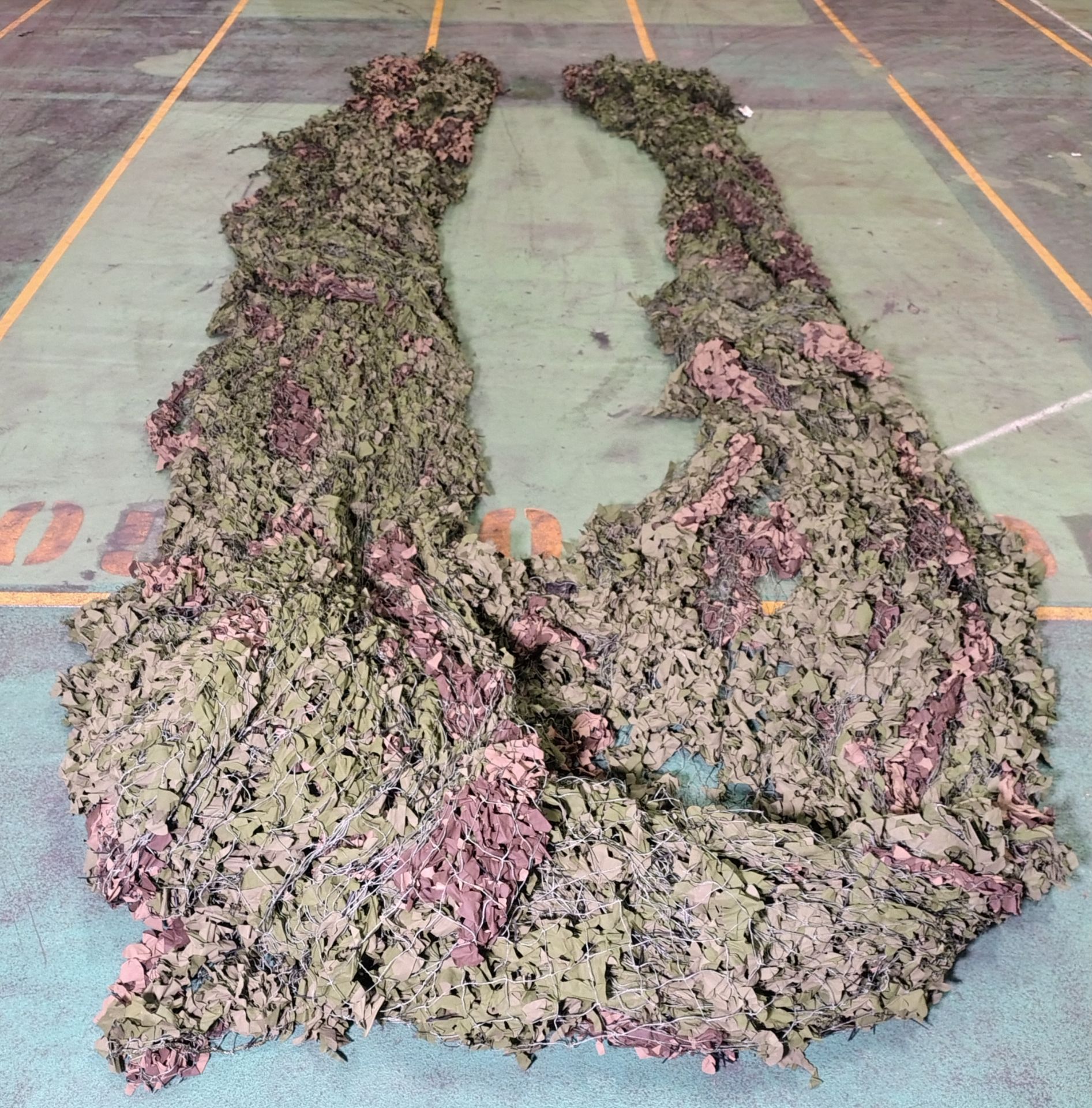 3x Forest camo nettings - mixed sizes