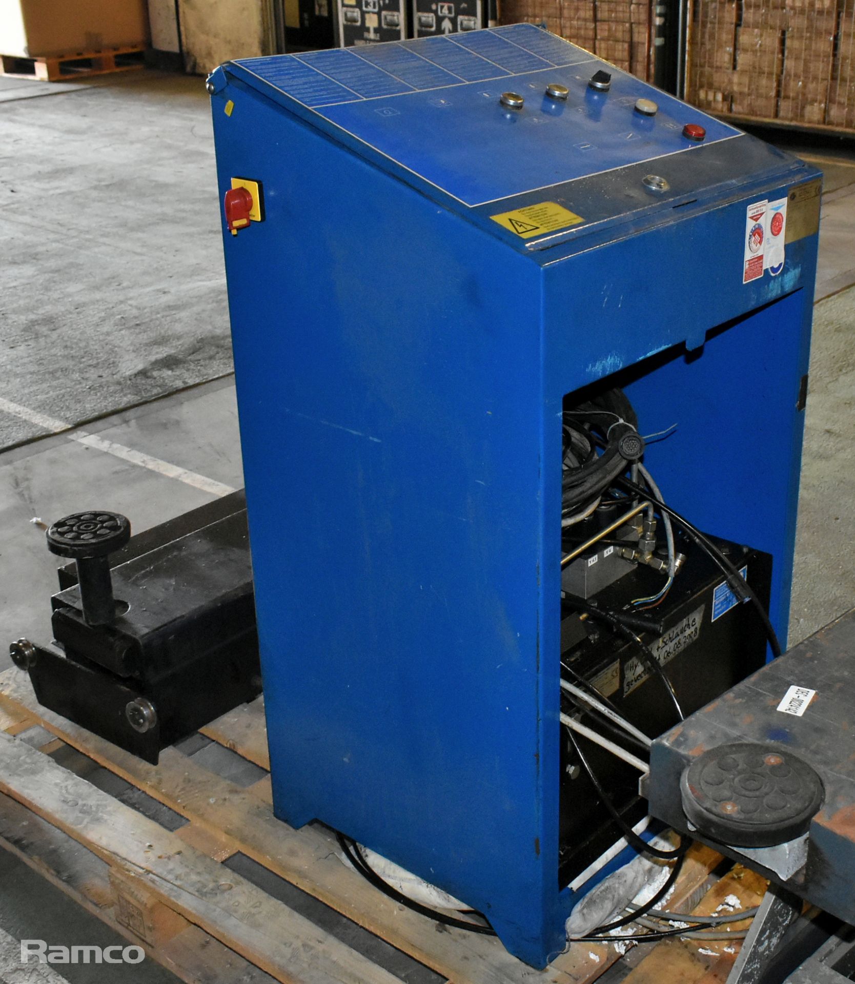 Maschinenbau Haldenwang GmbH scissor vehicle lift - full details in the description - Image 11 of 13