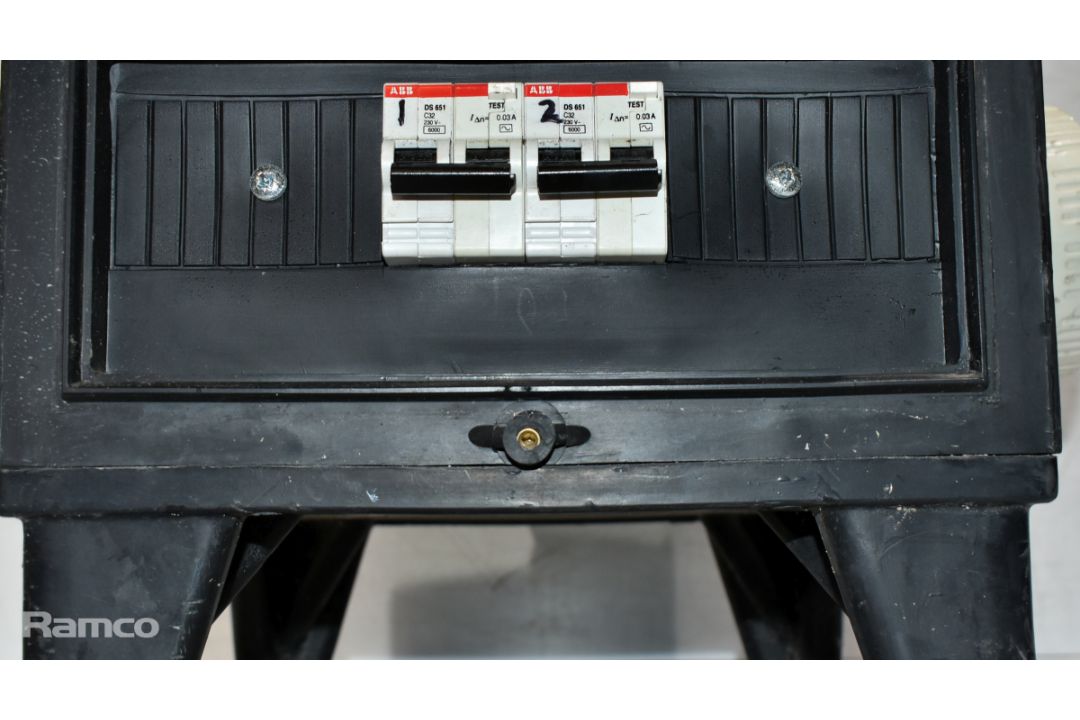Portable power distribution box - 2x 32A sockets - W 410 x D 360 x H 340mm - Image 5 of 6