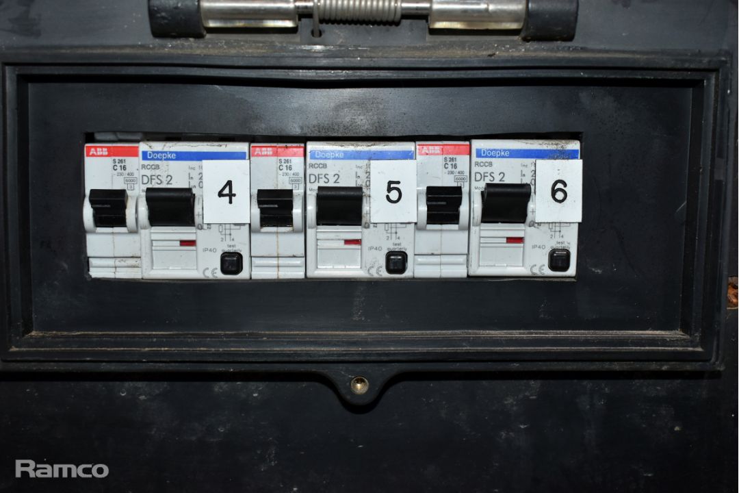 Portable 240V power distribution box - 6x 16A sockets and 4x 32A sockets -SPARES OR REPAIRS - Image 6 of 7