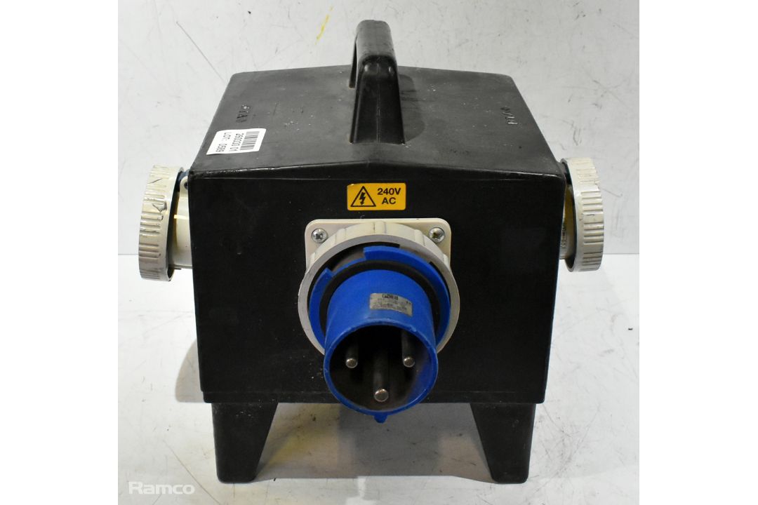 Portable power distribution box - 2x 32A sockets - W 410 x D 360 x H 340mm - Image 2 of 6