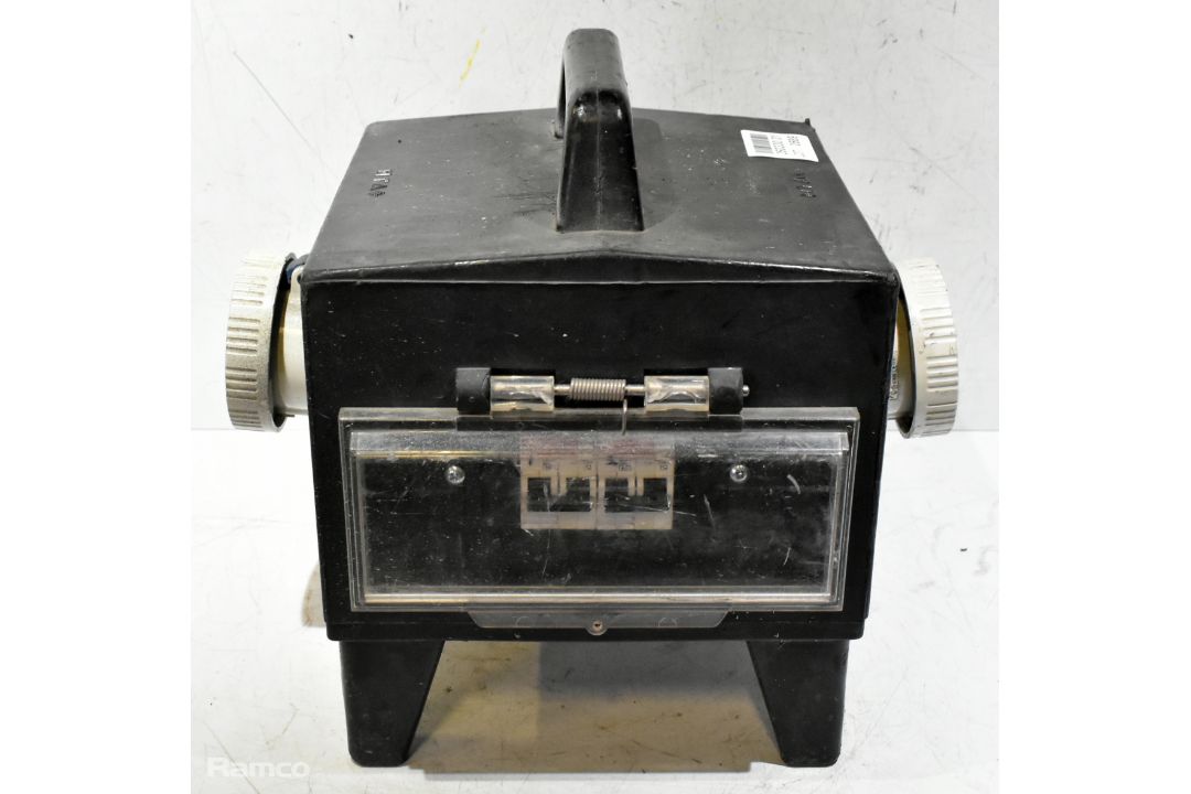 Portable power distribution box - 2x 32A sockets - W 410 x D 360 x H 340mm - Image 4 of 6