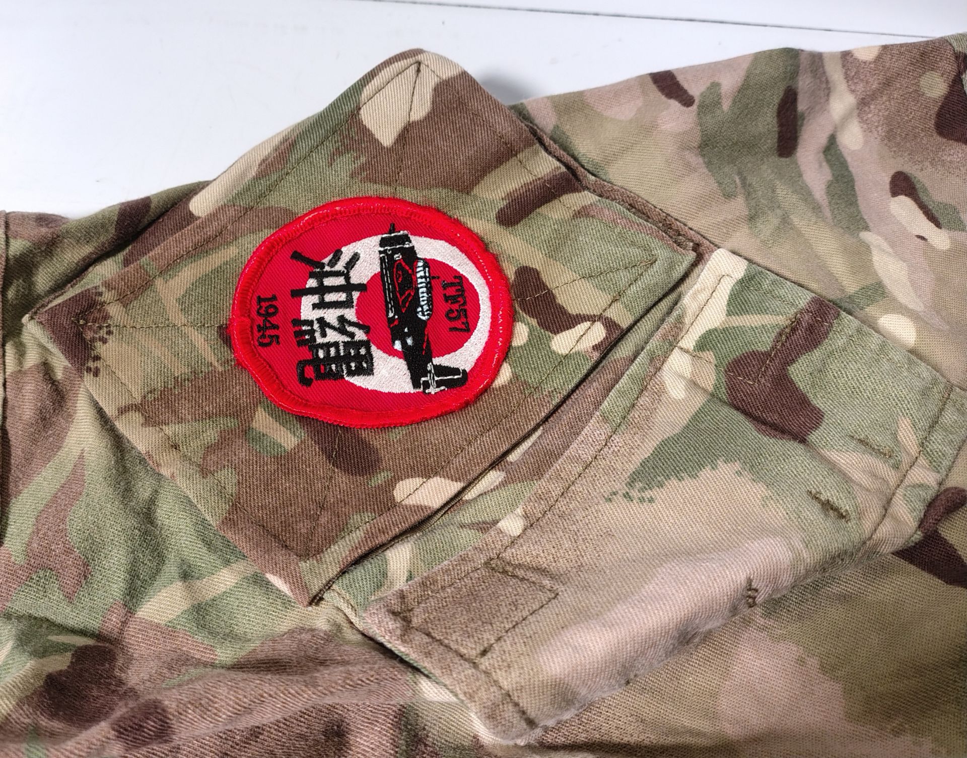 Various types of ex-military camo clothing - may include accessories - 196kg – may require repair - Image 5 of 7