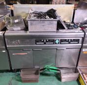 Frymaster RE17 (SN: 1108NI0047) stainless steel twin tank quad basket electric fryer