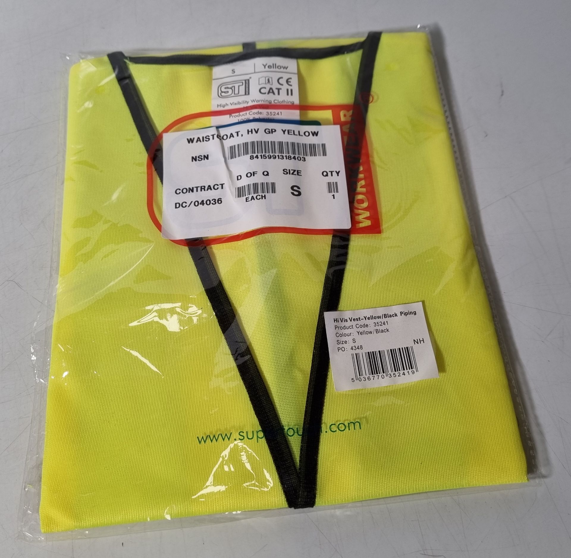 Mixed new clothing & accessories - see pictures for items - Image 12 of 53