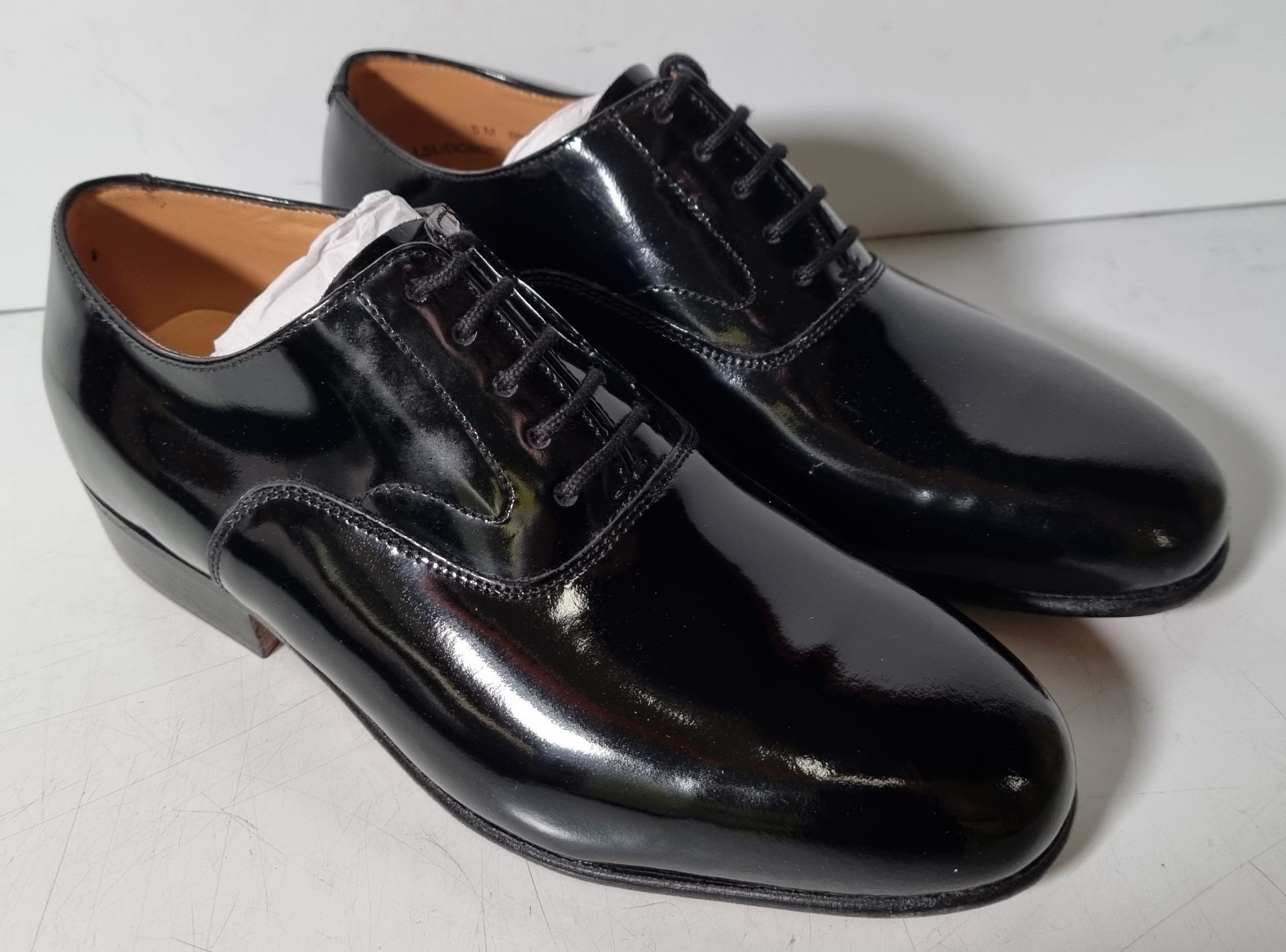 6x pairs of John Land patent shoes - Black - Size 5M - Image 41 of 44