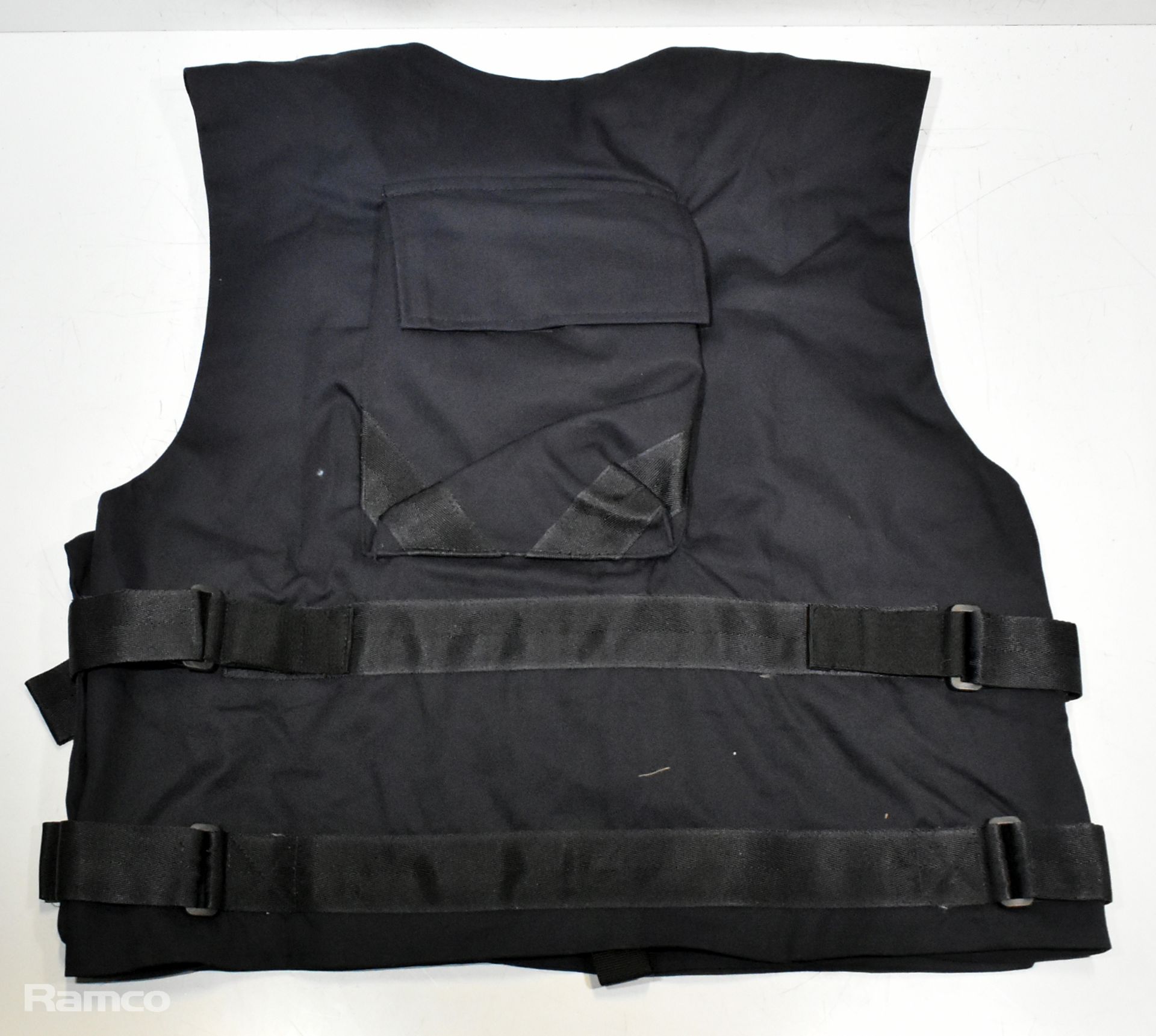 13x British Forces combat vests - mixed sizes - no filler - Navy Blue - Image 4 of 7