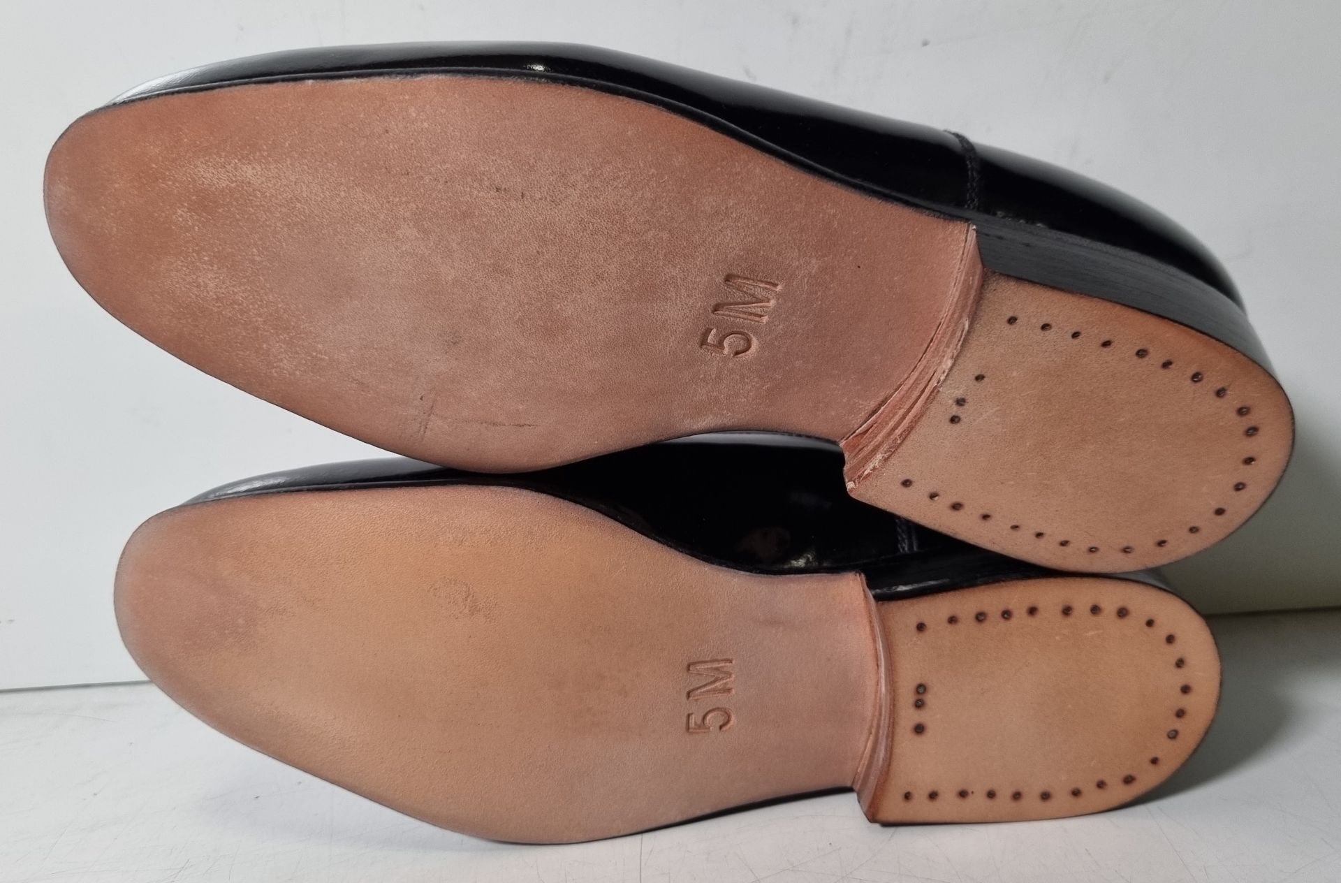 6x pairs of John Land patent shoes - Black - Size 5M - Image 44 of 44