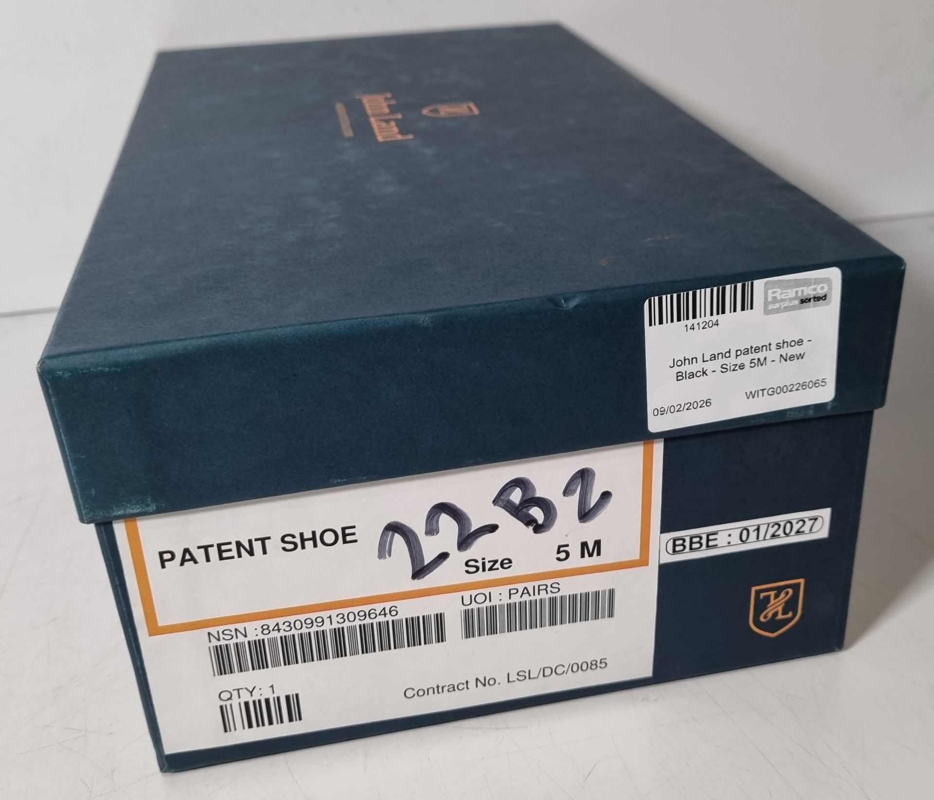 6x pairs of John Land patent shoes - Black - Size 5M - Image 17 of 44