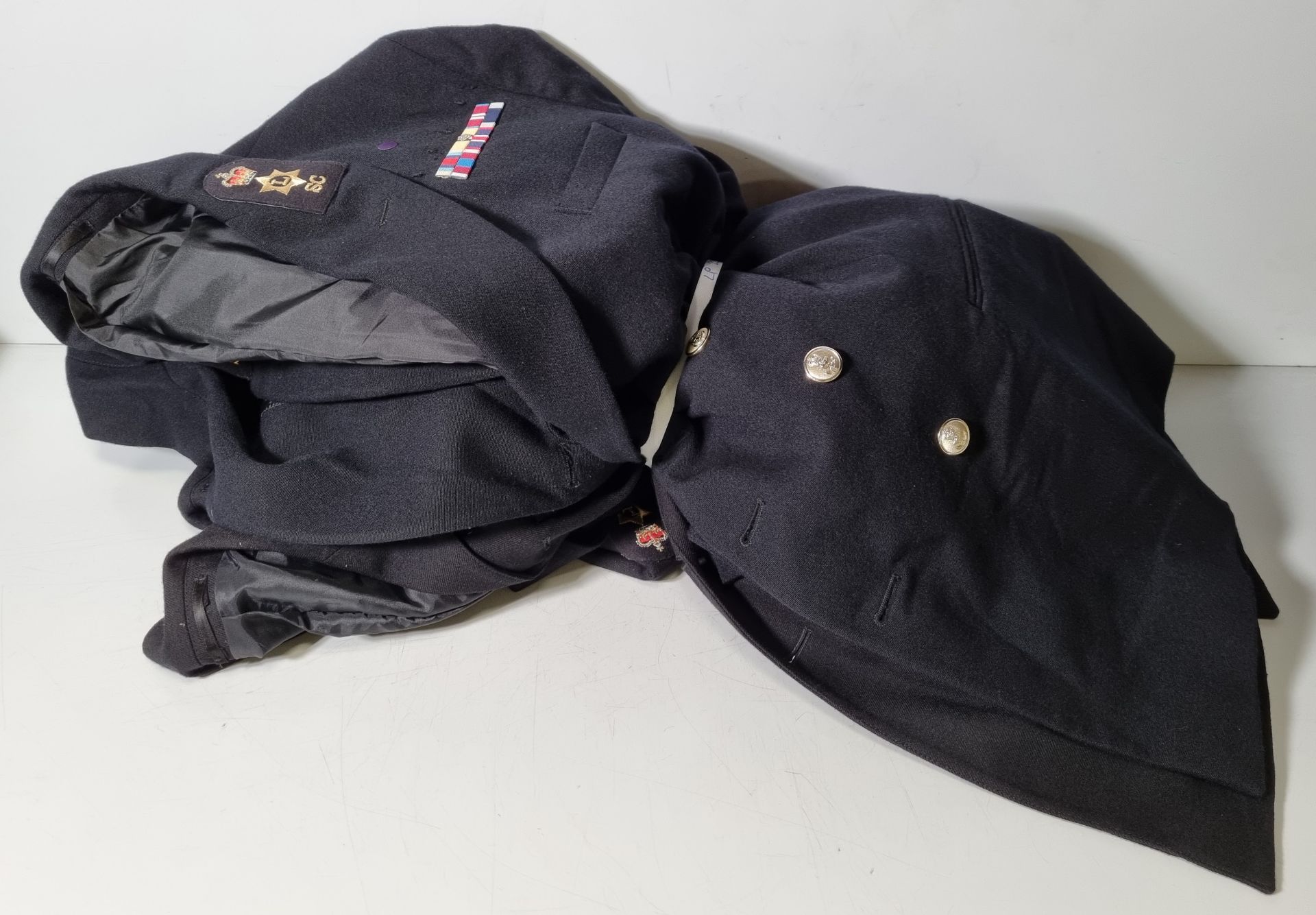 5x Navy No. 1B dress jackets, 5x Navy Class 2 jumpers, 5x Tri Service track suit jackets - blue - Image 26 of 36