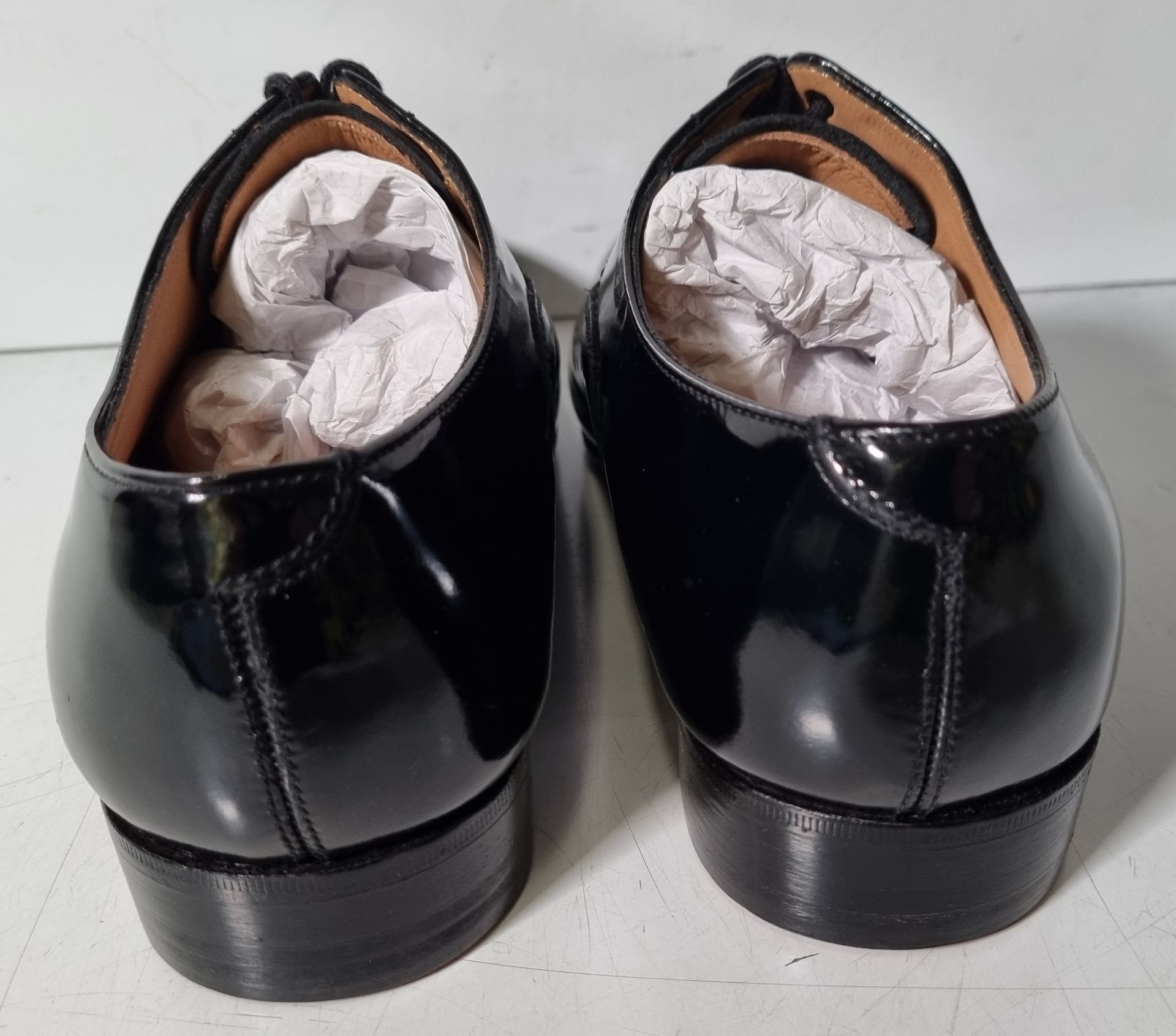 6x pairs of John Land patent shoes - Black - Size 5M - Image 43 of 44