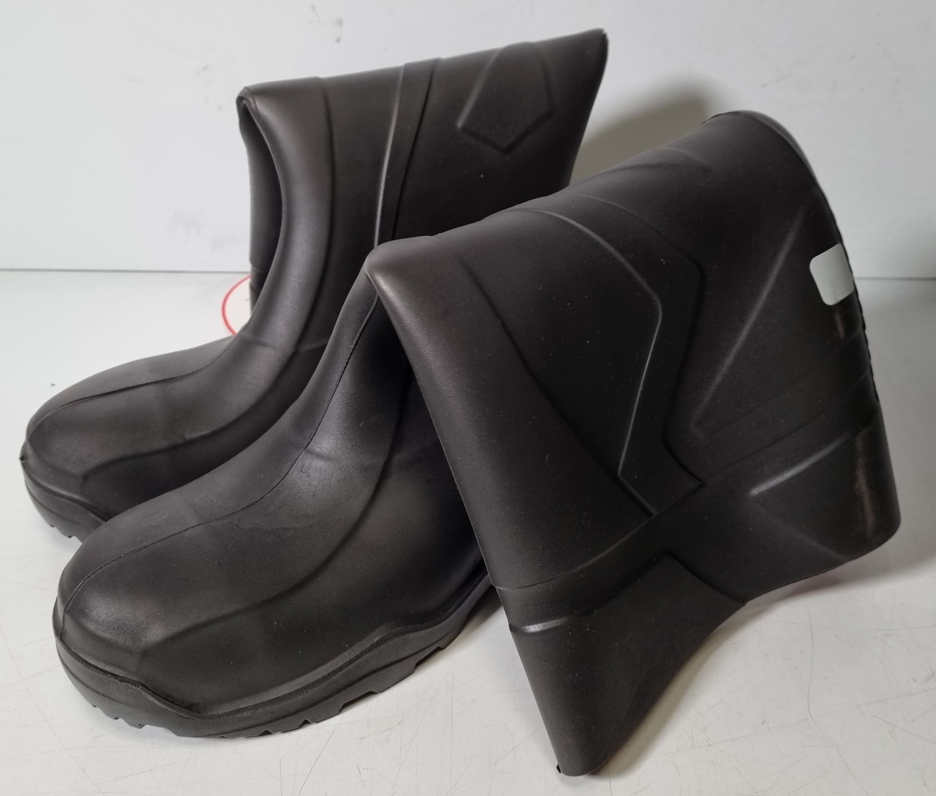 Dunlop Acifort wellington boots - Dark green, Dunlop Purofort wellington boots - Black - Image 3 of 9