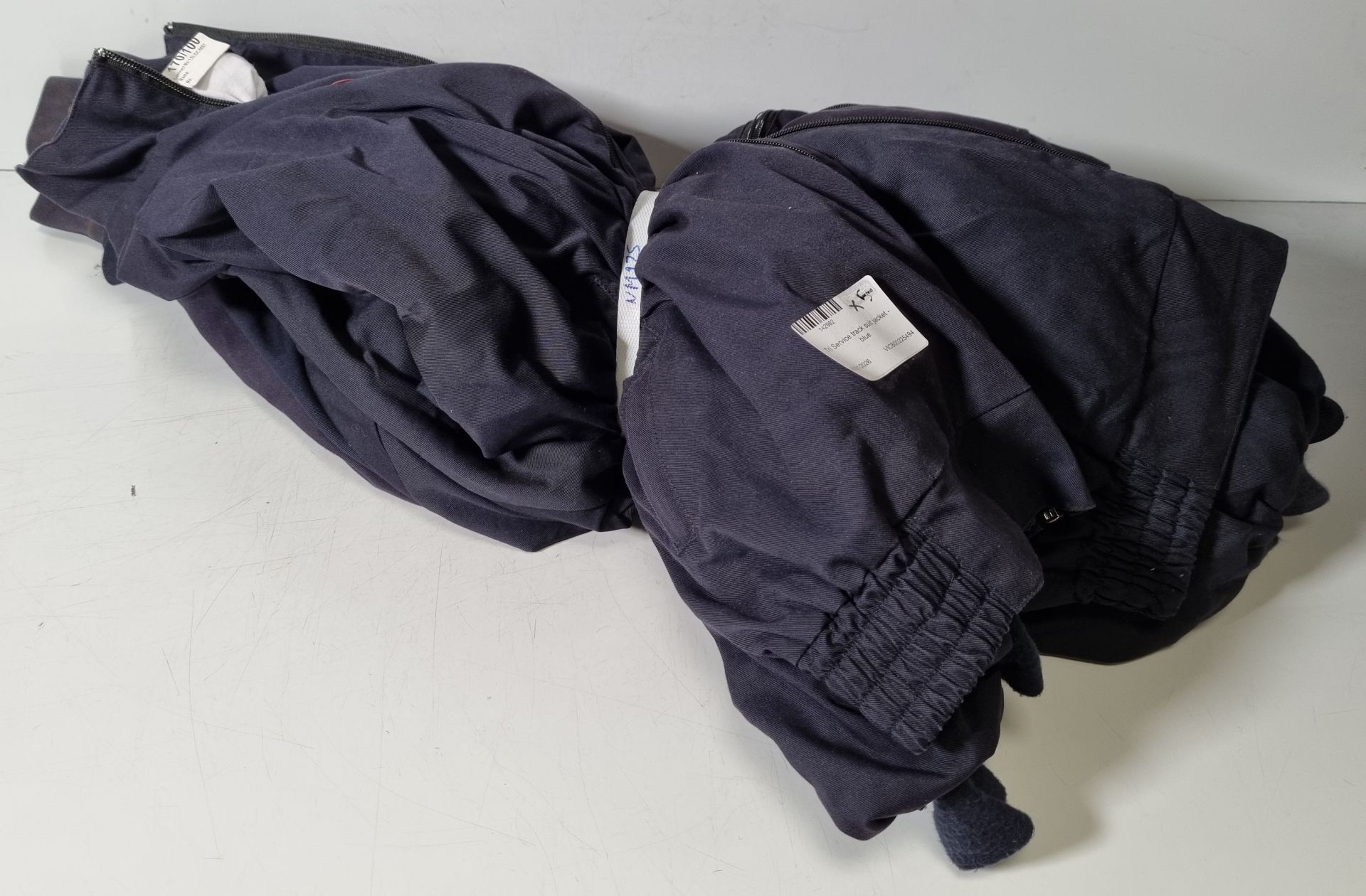 5x Navy No. 1B dress jackets, 5x Navy Class 2 jumpers, 5x Tri Service track suit jackets - blue - Image 23 of 36