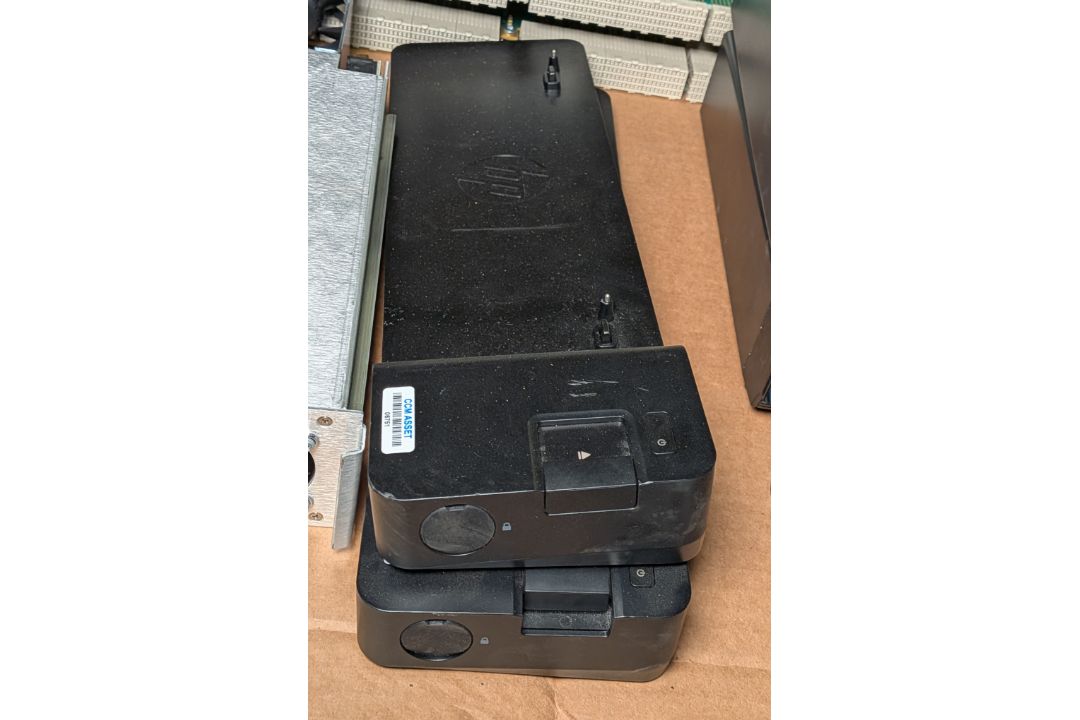 Audio/visual equipment - full details in the description - Image 4 of 7