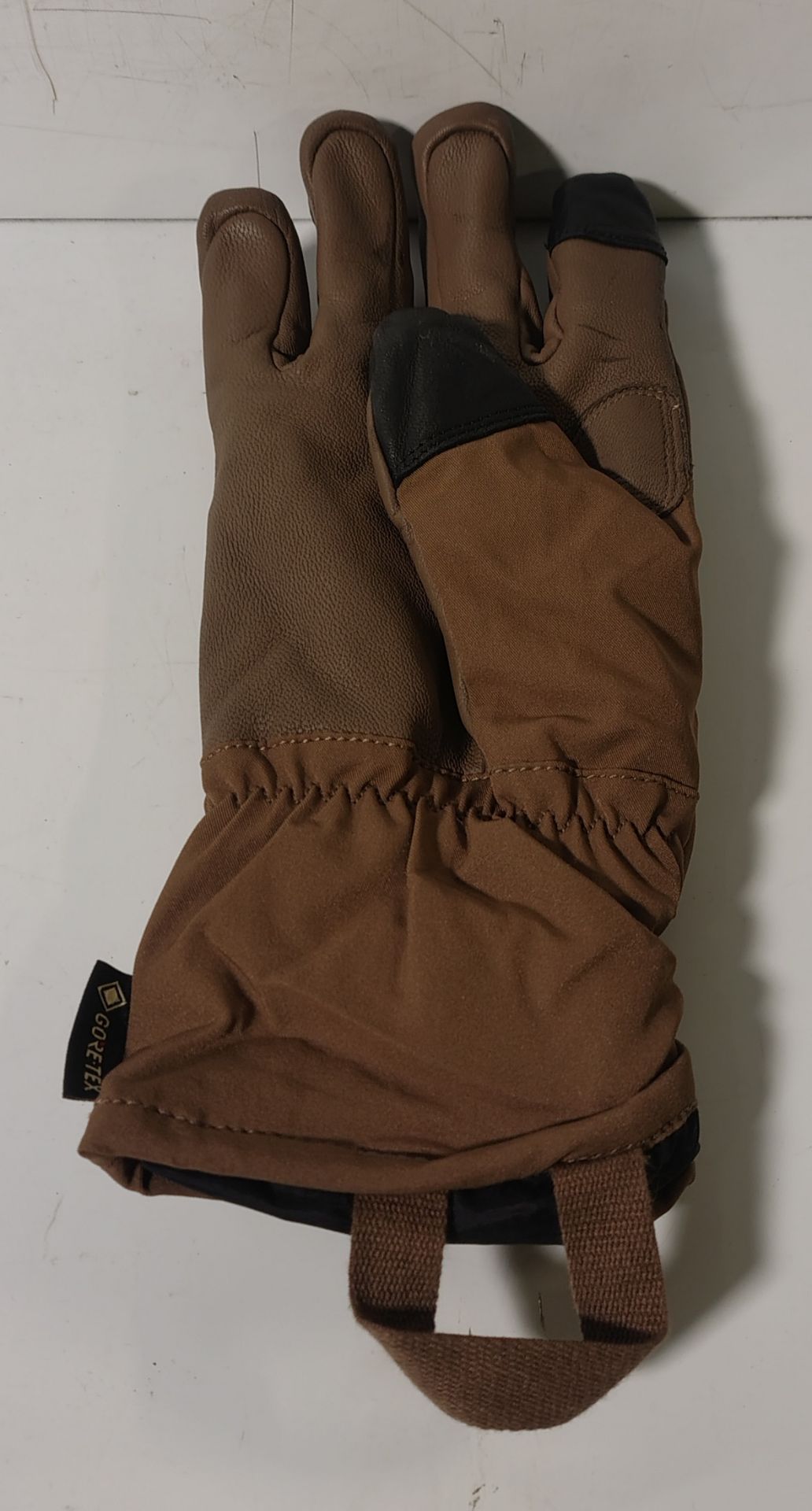 140x British Forces unpaired gloves - mixed styles - mixed sizes - Image 15 of 16
