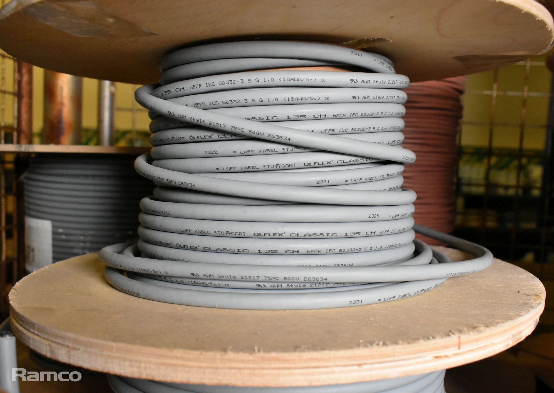 Mixed electrical cables on reel - 9 units - Image 5 of 8