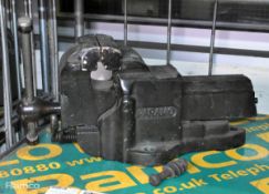 Paramo machinists bench vice