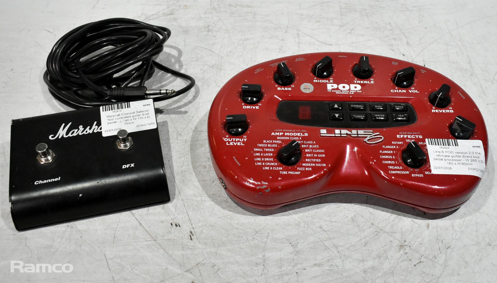 Guitar equipment - Yamaha acoustic, Line 6 and various pedals - details in description - Image 13 of 16