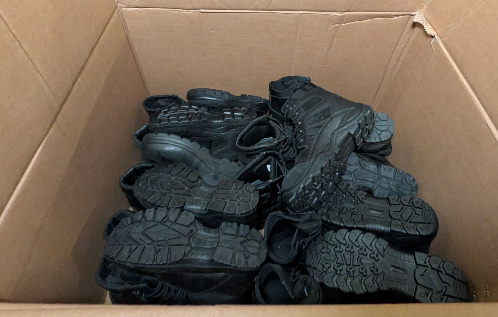 10x Steel toe cap boots - paired - Image 7 of 8