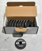 39x boxes of Roebuck 866474 quickchange flex-zirconium discs - 120 grit - 50mm - 10 per box