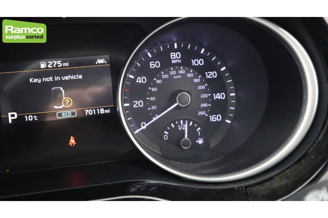 2022 KIA XCEED 3 PHEV S-A 1.6L Petrol Hybrid - full details in the description - Image 14 of 57