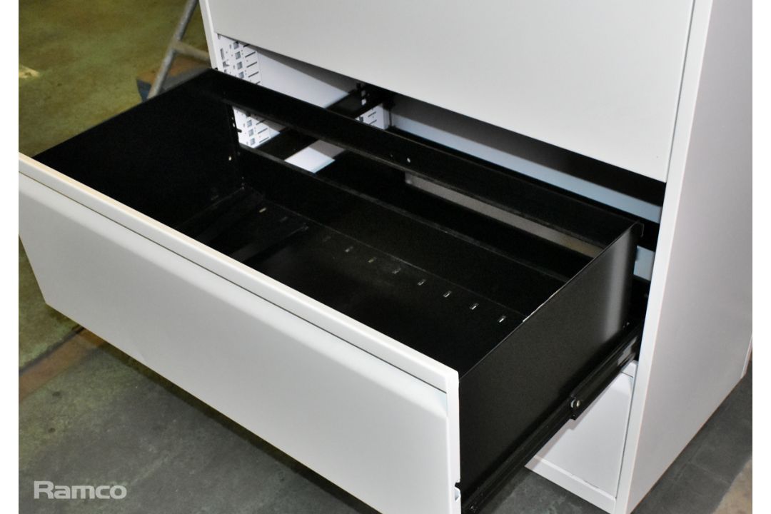4 drawer filing cabinet - W 900 x D 460 x H 1310mm - NO KEYS - Image 5 of 7