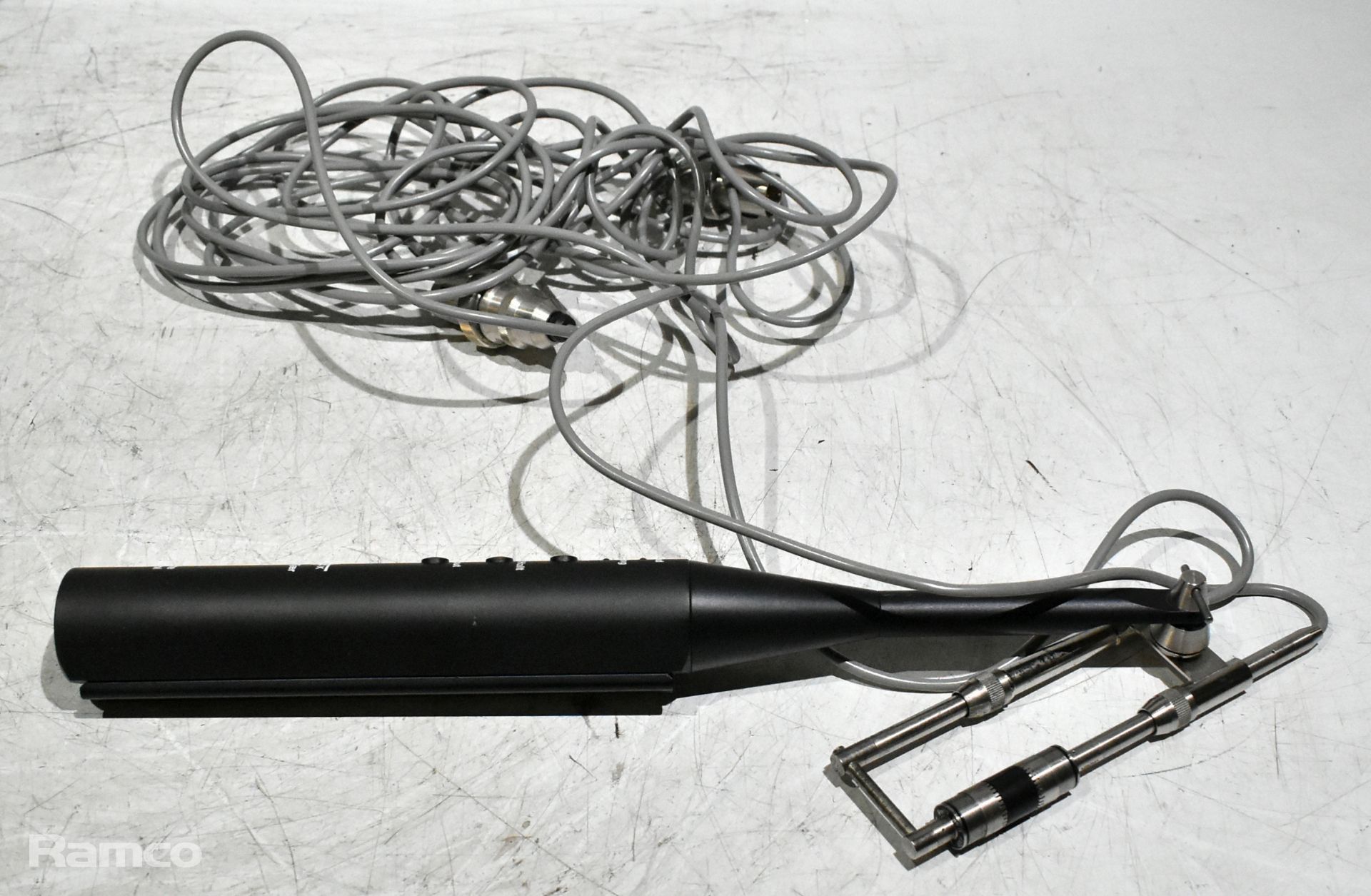 Bruel & Kjaer Type 3520 sound intensity probe in fitted case with accessories - Image 3 of 10