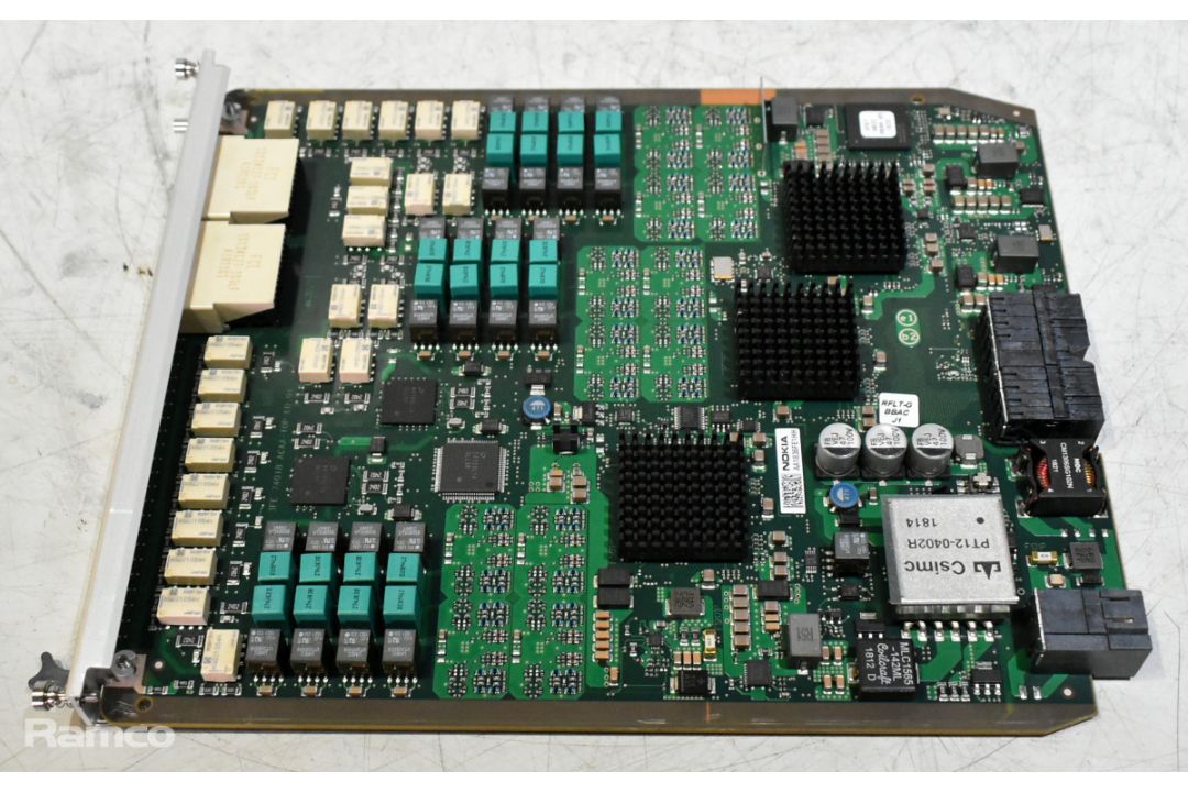 70x Nokia PT12-0402R network infrastructure boards - W 250 x D 20 x H 200mm - Image 1 of 4