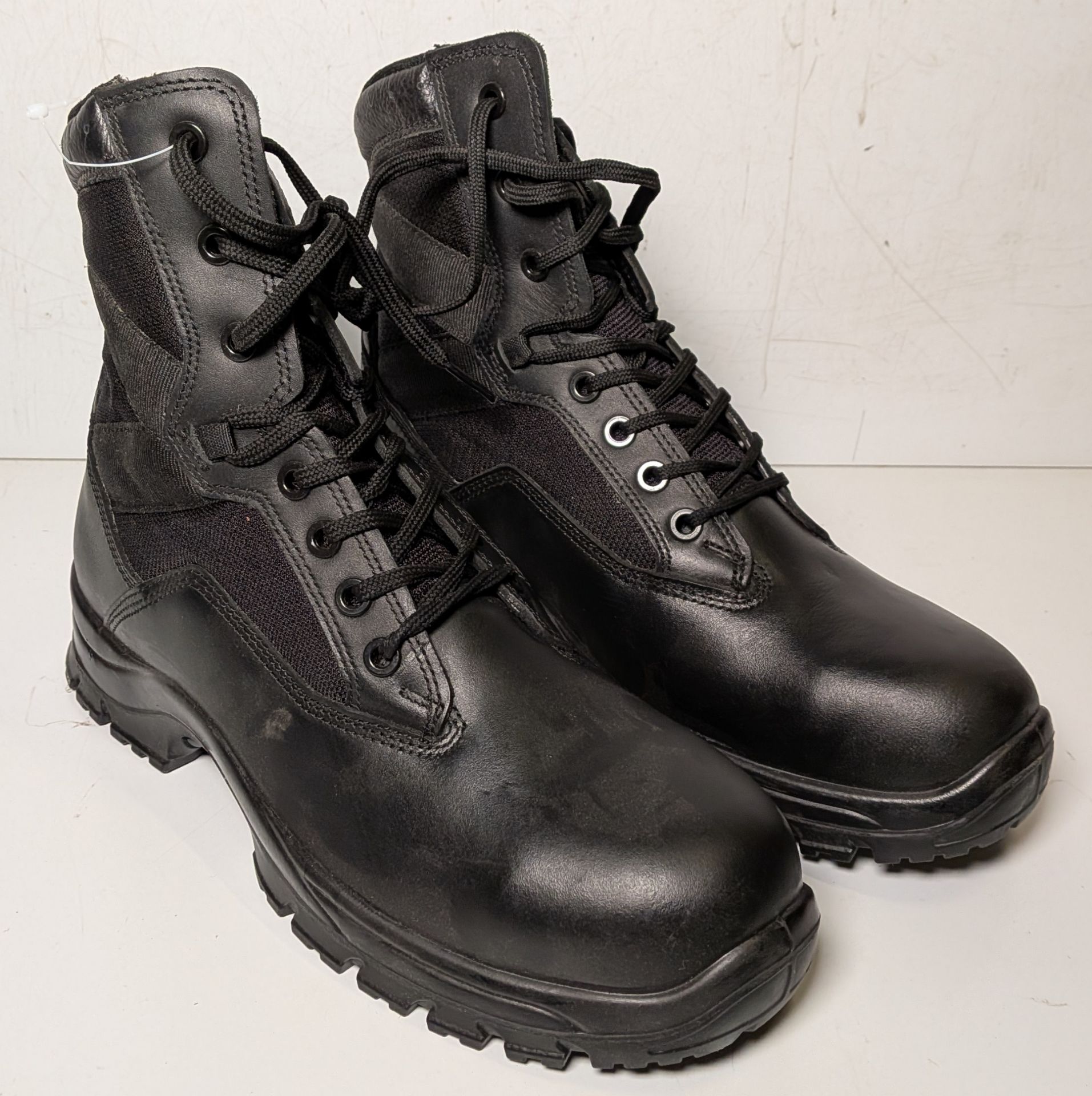 10x Steel toe cap boots - paired - Image 2 of 8