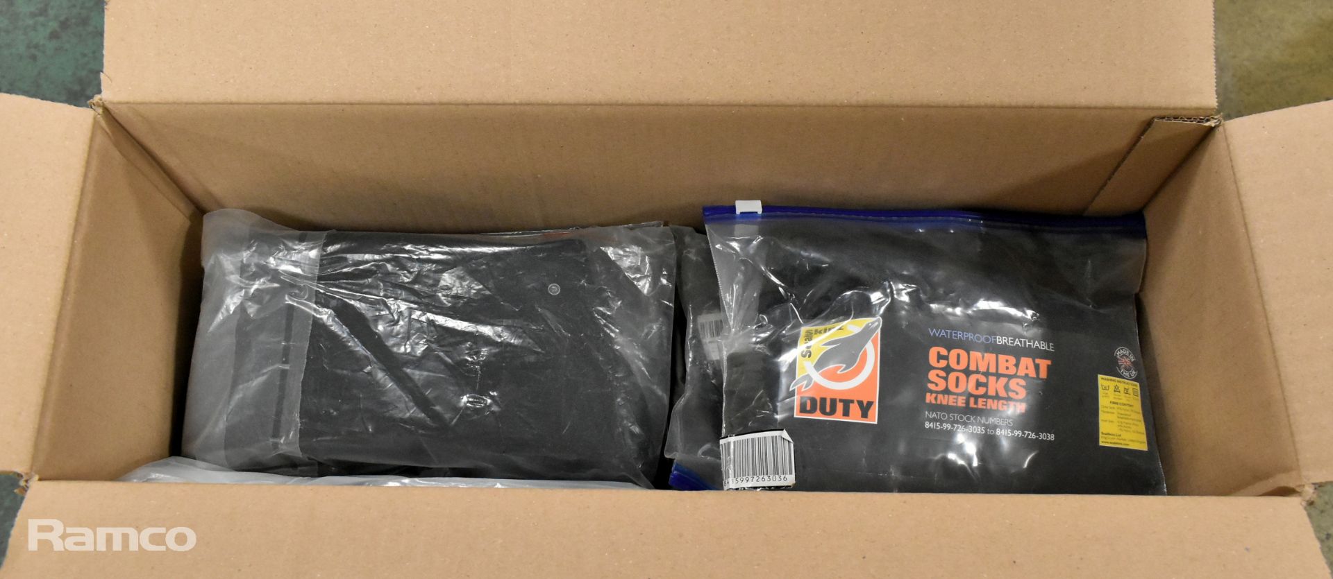 13x Sealskinz knee length waterproof socks - mixed sizes - unused - Image 8 of 8