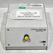 Audionics analogue stereo width control