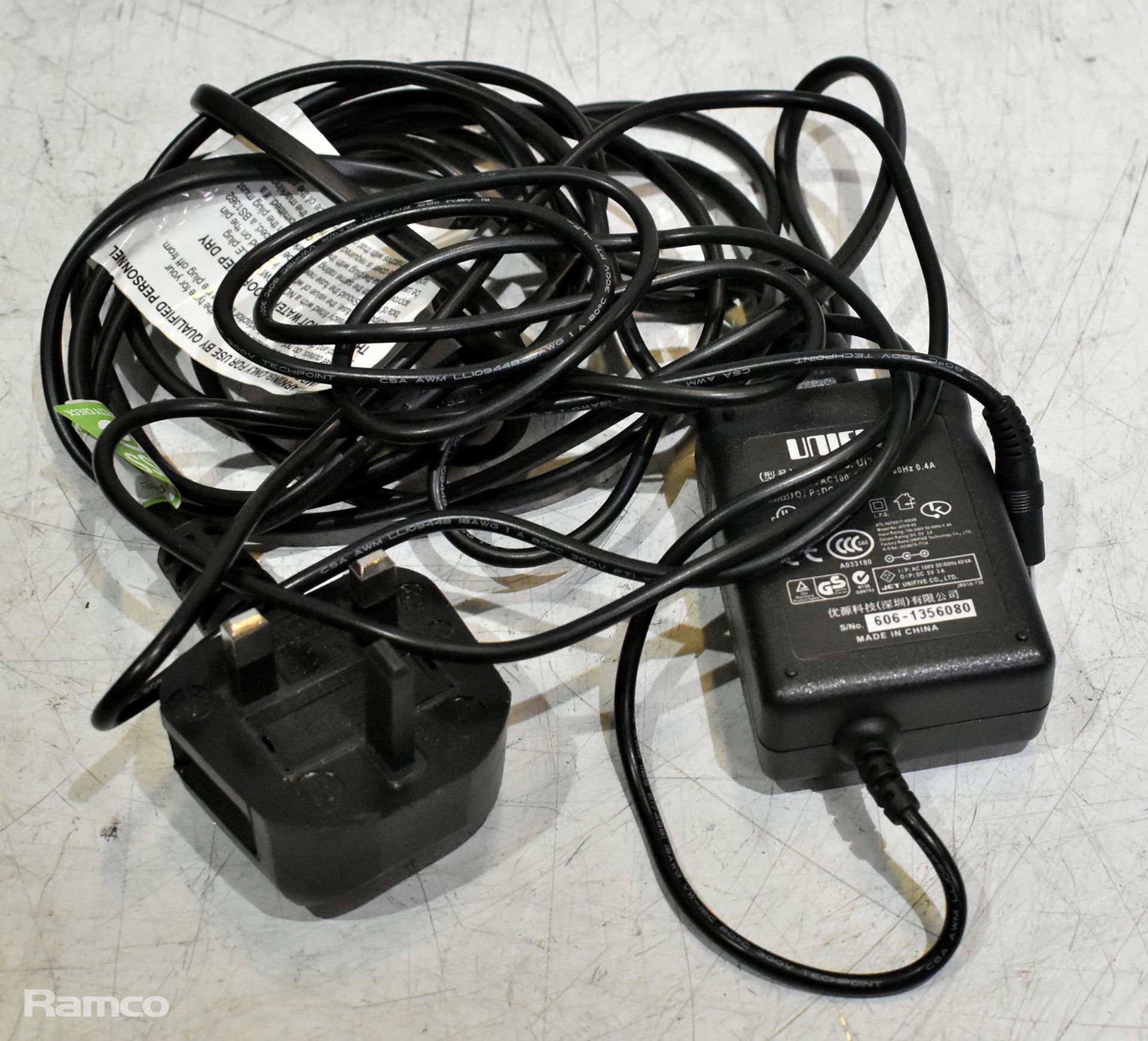 Canopus Twinpact 100 digital video converter and power cable with Peli 1200 case - Image 5 of 6