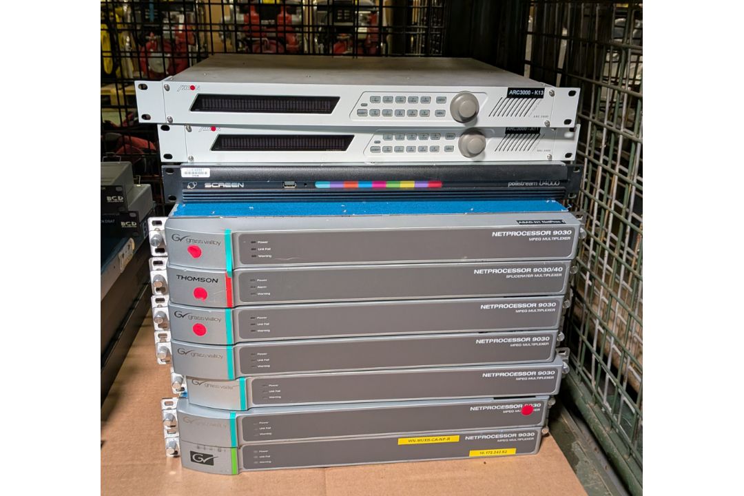 Audio/visual equipment - full details in the description - Image 7 of 11