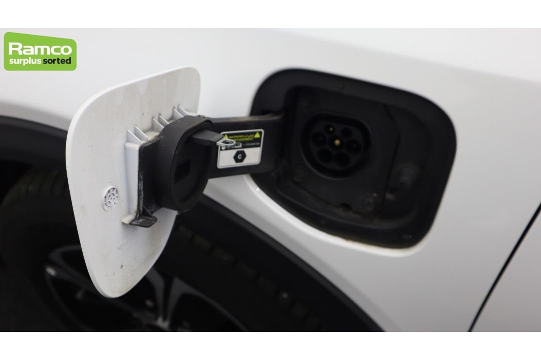 2022 KIA XCEED 3 PHEV S-A 1.6L Petrol Hybrid - full details in the description - Image 37 of 57