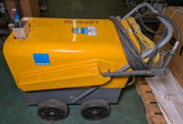 Hilta TW101 110V pressure washer