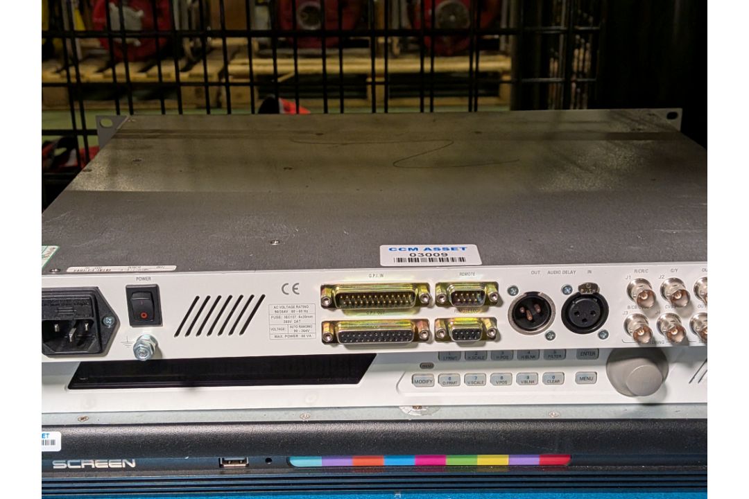 Audio/visual equipment - full details in the description - Image 10 of 11