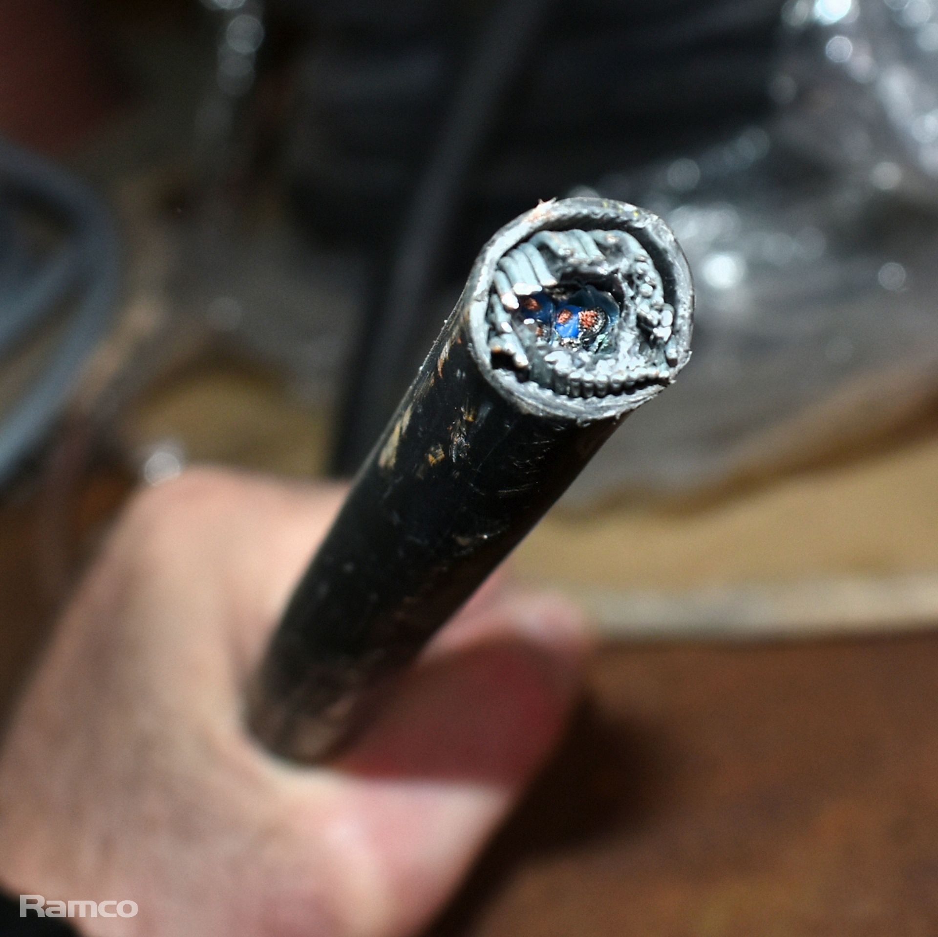 Mixed electrical cables on reel - 9 units - Image 7 of 8