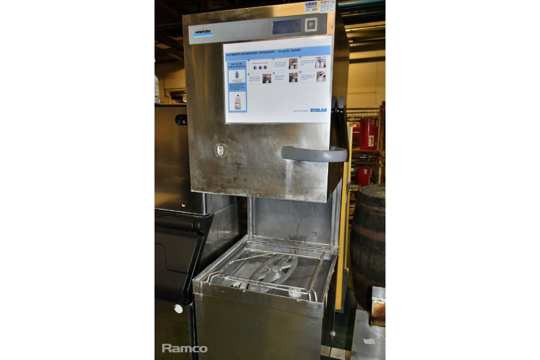 Winterhalter stainless steel PT-M pass through dishwasher - 300V - 50Hz - L680 x W 810 x H 1490mm - Image 3 of 7