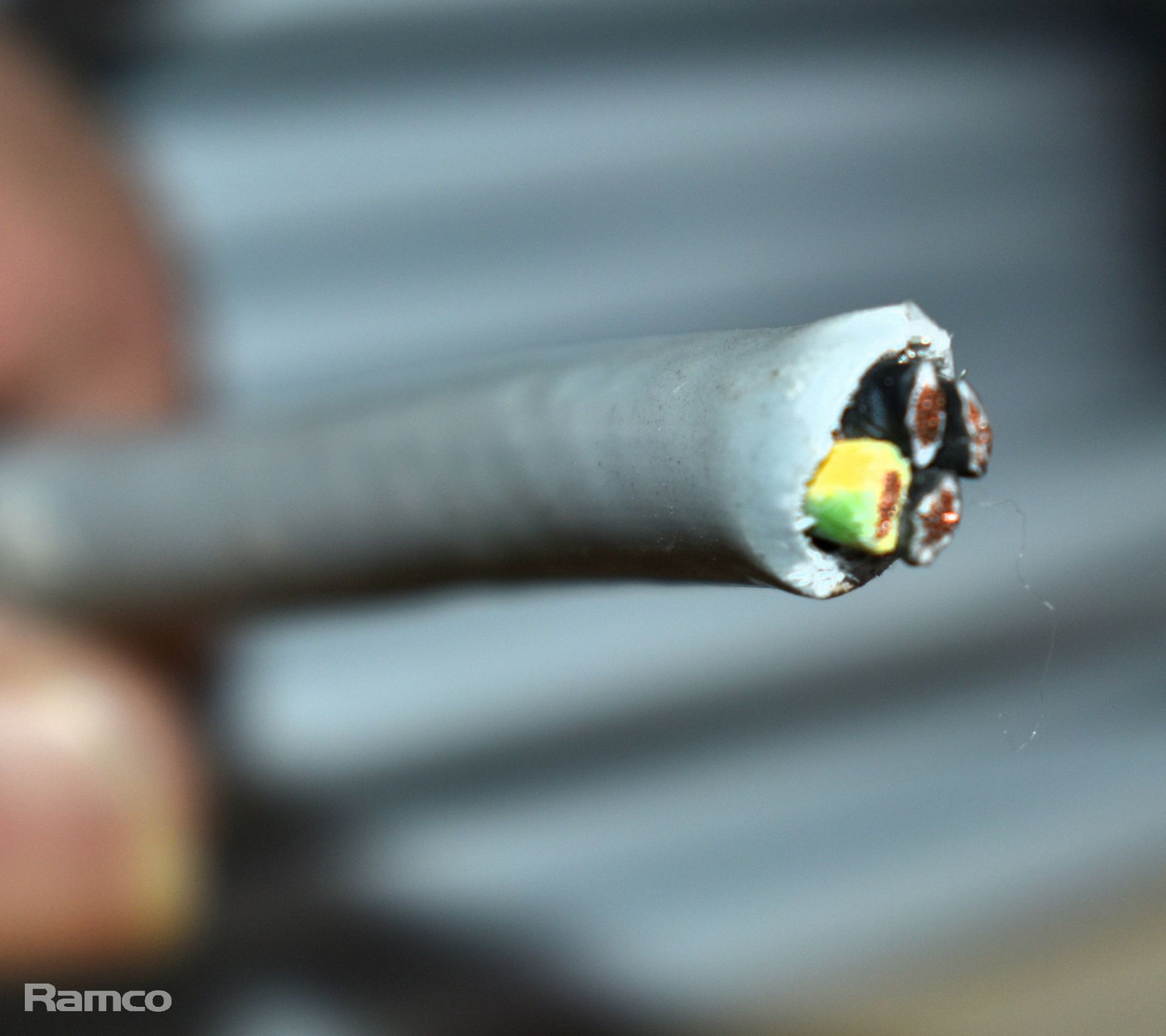 Mixed electrical cables on reel - 9 units - Image 4 of 8