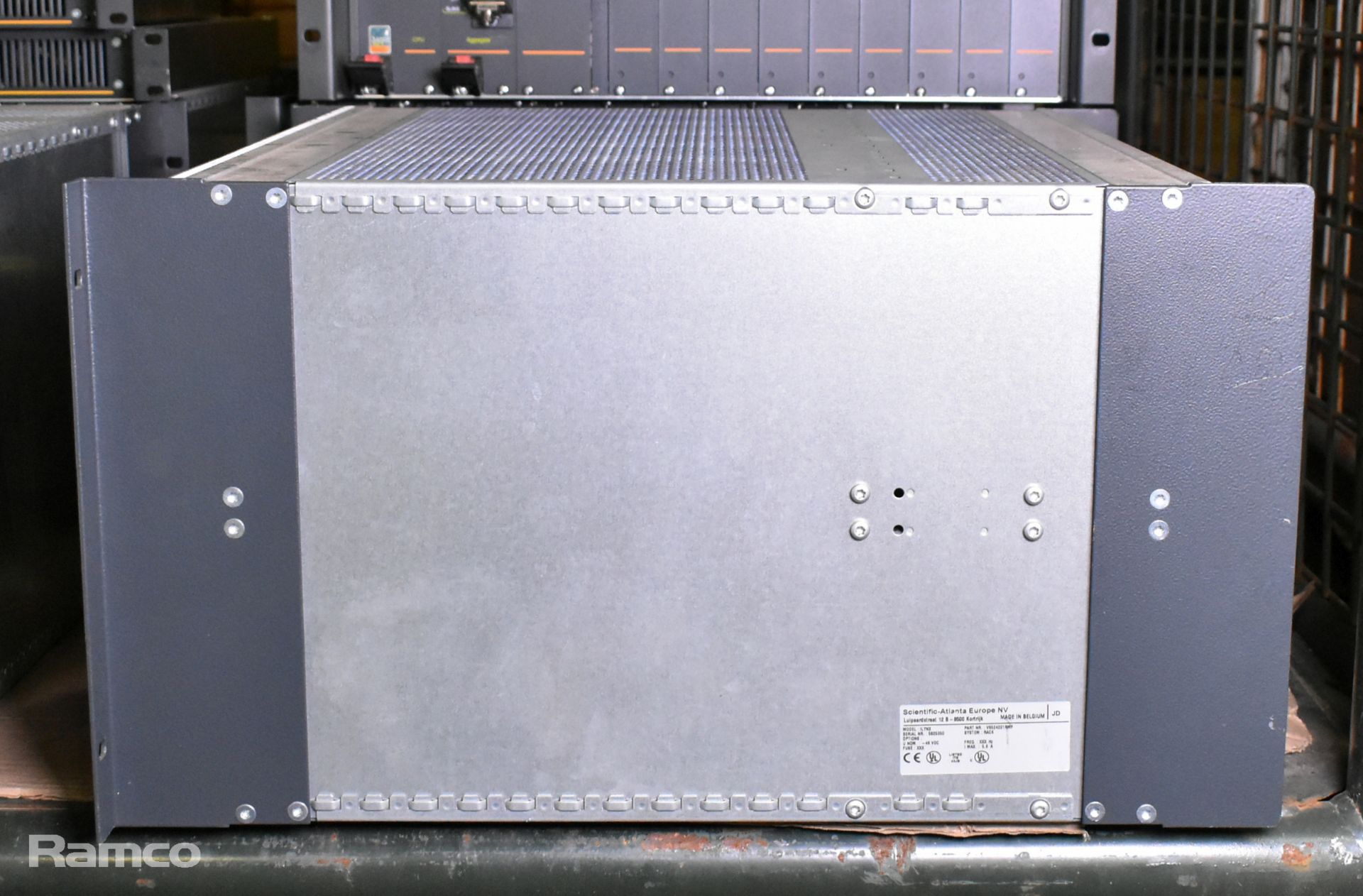 Communication Equipment - 5x ILYNX V9524201 digital video distribution unit & more - Image 3 of 10