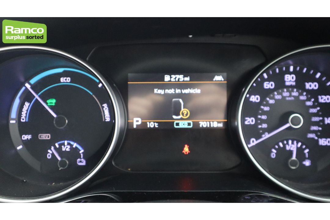 2022 KIA XCEED 3 PHEV S-A 1.6L Petrol Hybrid - full details in the description - Image 12 of 57