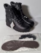 Altberg New Defender high liability men's black leather combat boots - Size 12M