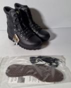 Altberg New Defender high liability men's black leather combat boots - Size 8L